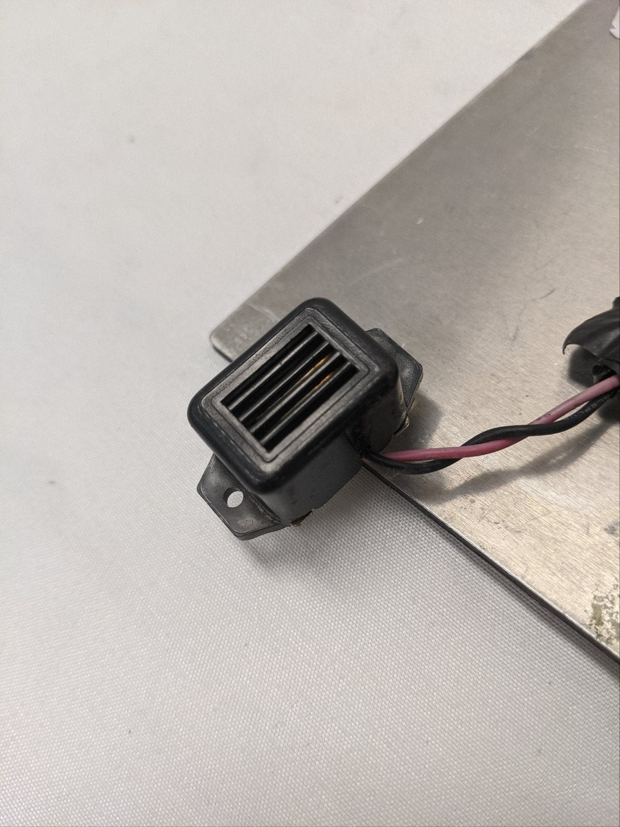 Used Freightliner Cascadia P3 Auxiliary Instrument Panel - P/N  22-60660-000