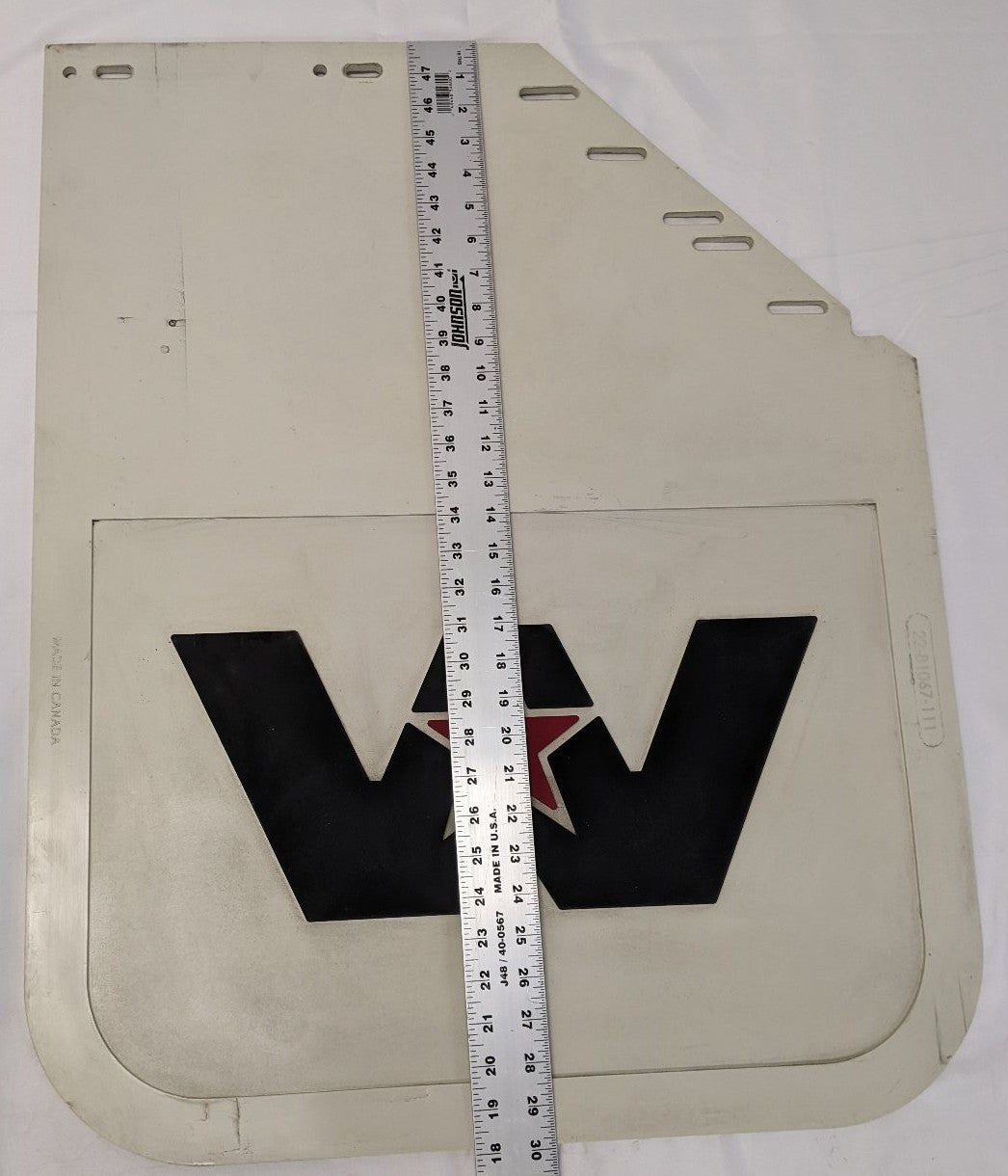 Western Star 30" RH Mitered White Mud Flap Logo 22-81067-111