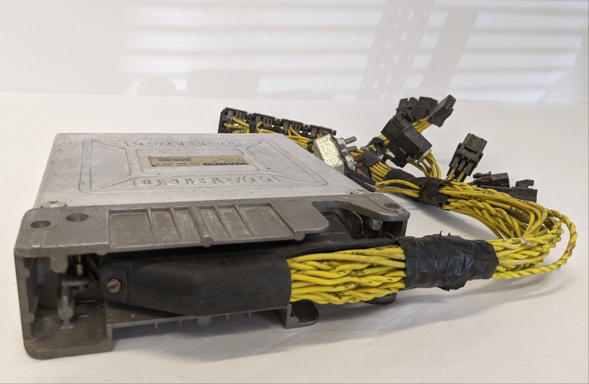 Used Freightliner FLD Classic 4C ABS Electronic Control Unit - P/N WAB4460040390 (10016840712508)