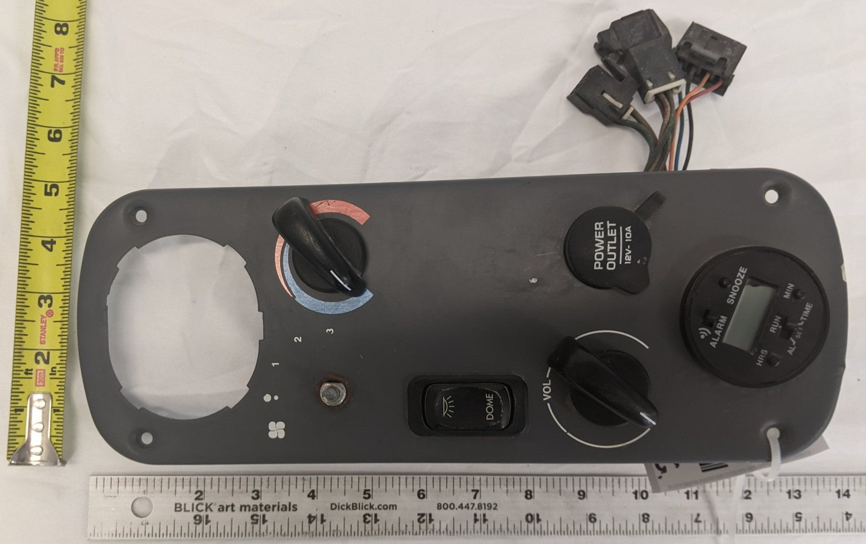 Used Freightliner Columbia Sleeper Cab Control Panel -  P/N 22-46623-009