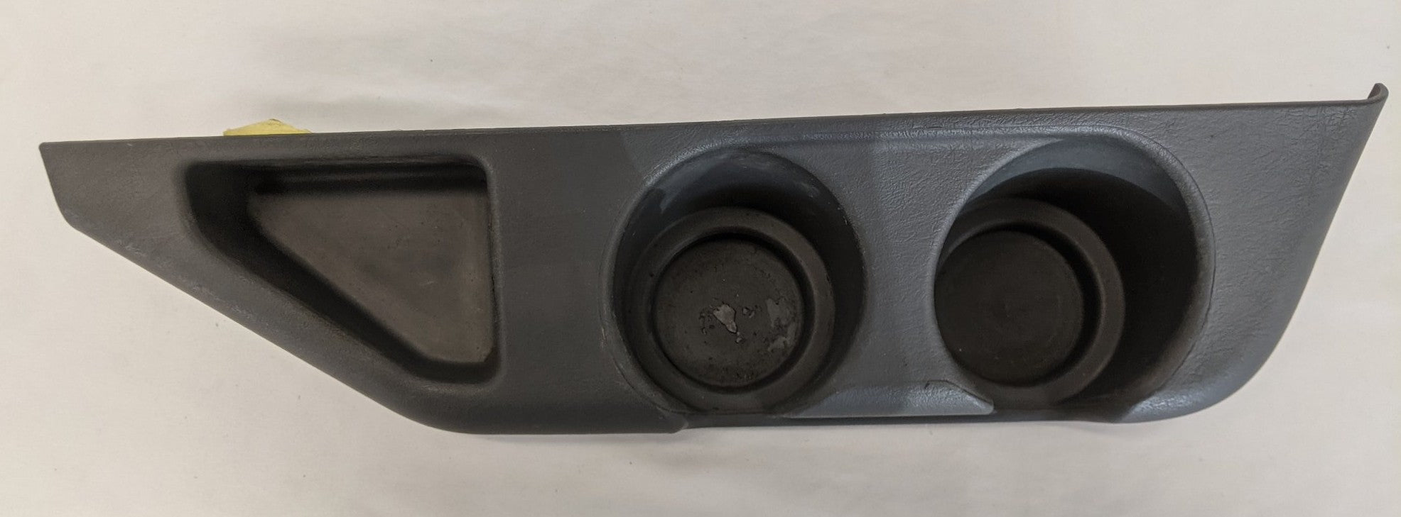 Damaged Freightliner Columbia, Century Gray Dash Cup Holder - P/N A18-41157-002 (10175160713532)