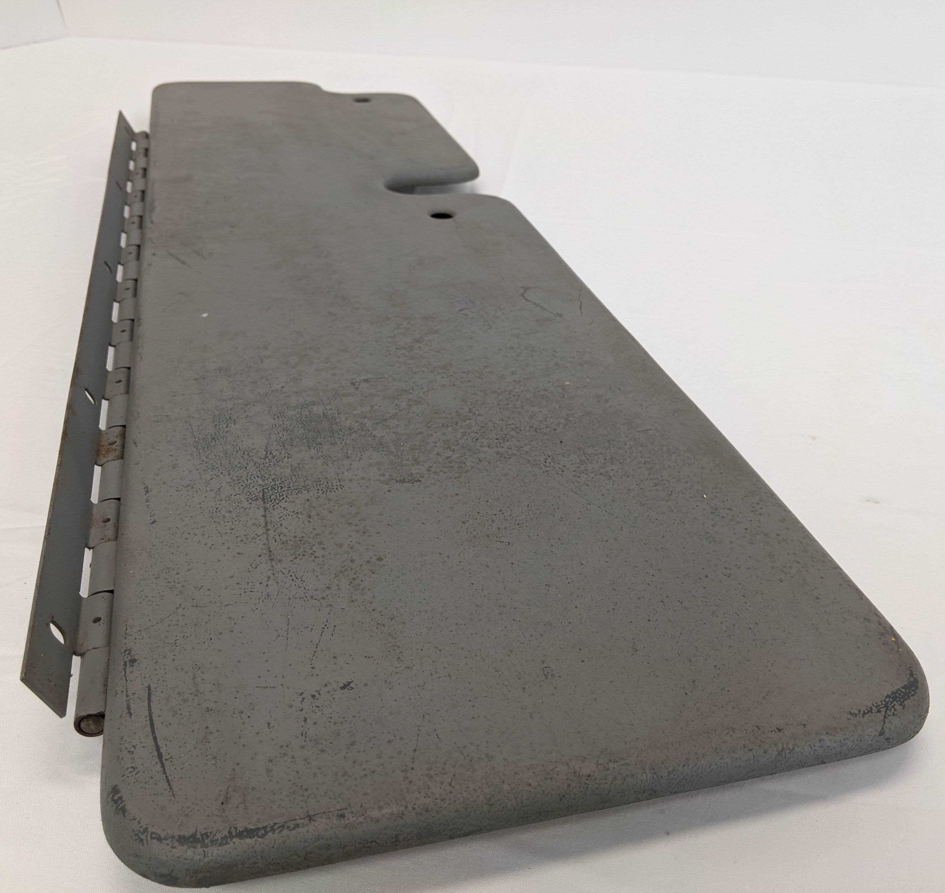 Used Freightliner Columbia RH B-Pillar Electrical Access Door-P/N A18-33784-001 (10090917364028)