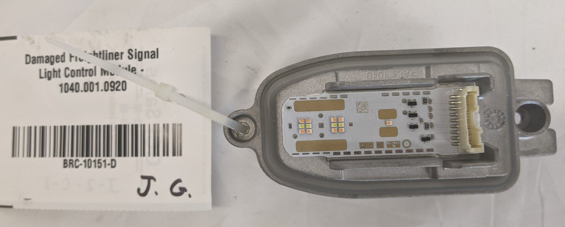 Damaged Freightliner Signal Light Control Module - 1040.001.0920