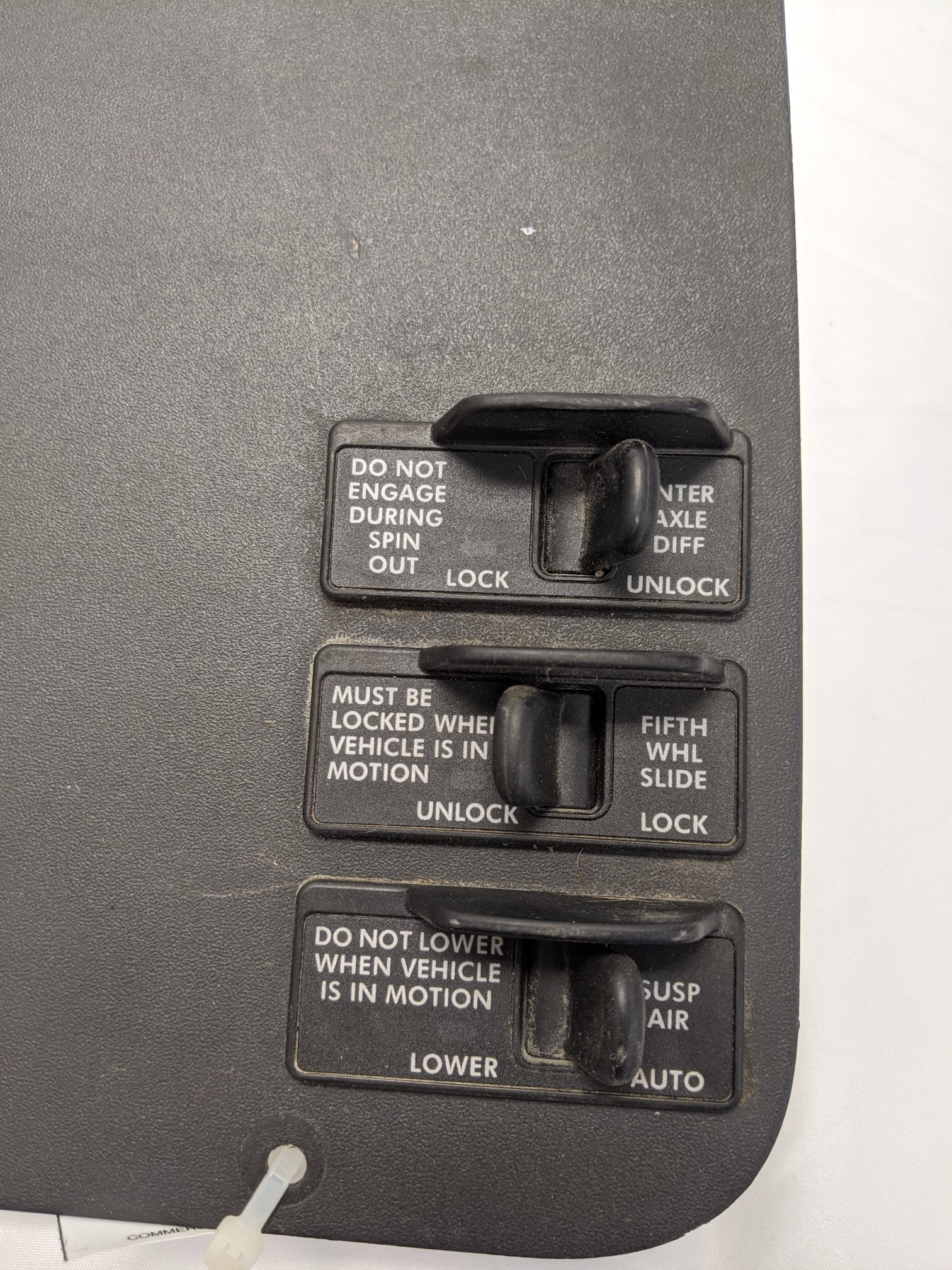 Freightliner Cascadia Auxiliary Instrument Panel (22-60660-000) - Used