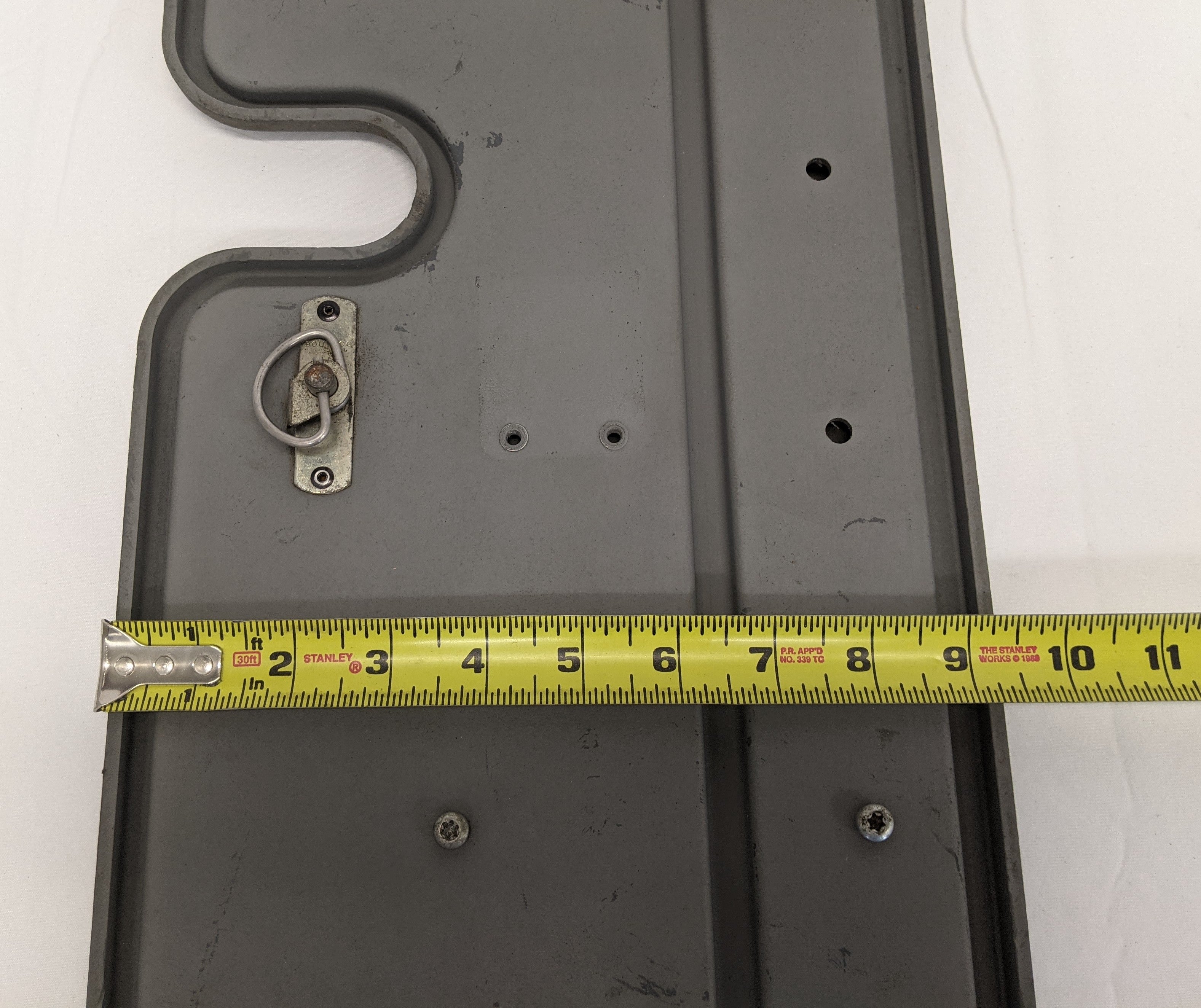 Used Freightliner Columbia RH B-Pillar Electrical Access Door- P/N A18-43336-001 (10090891870524)