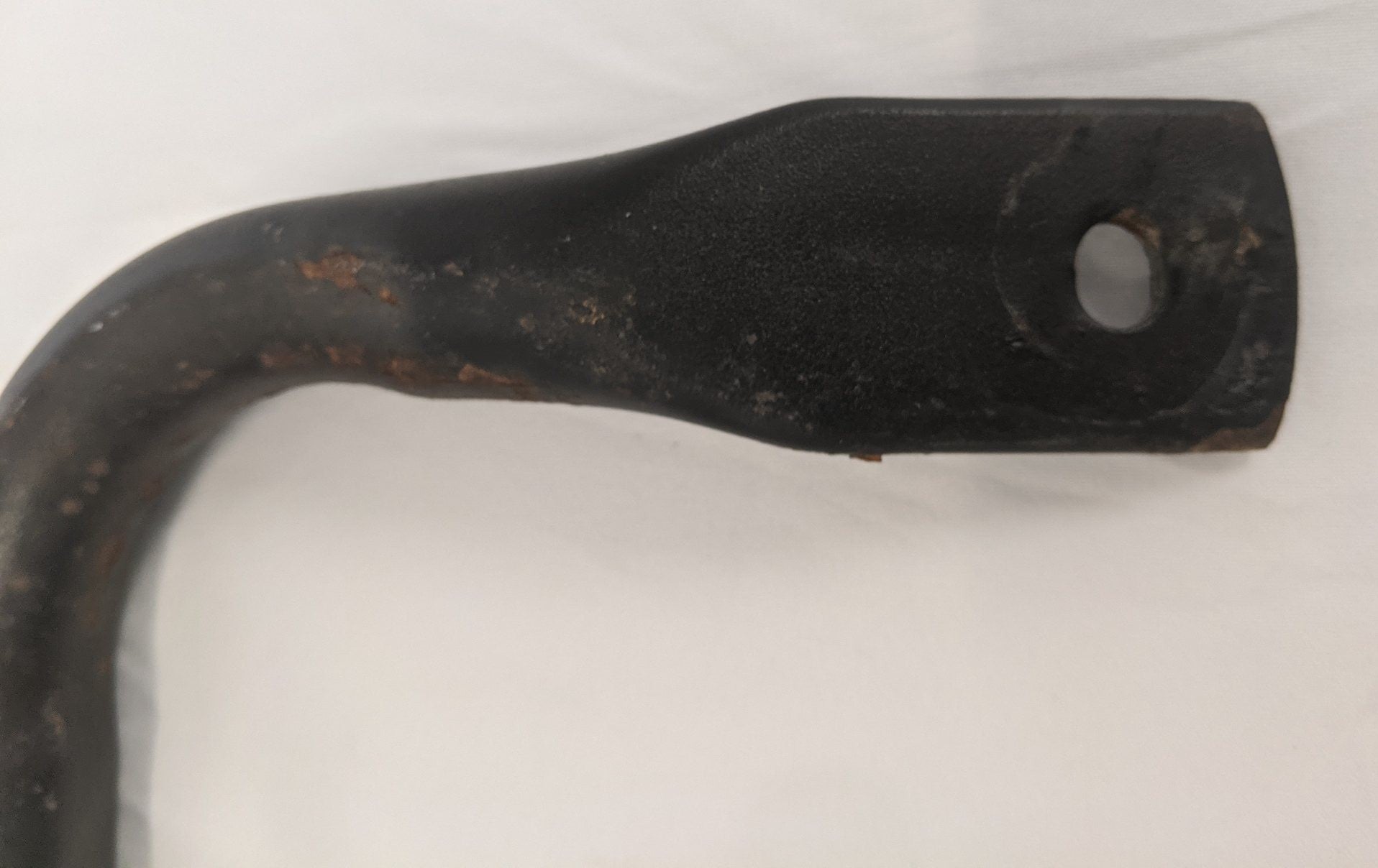 Used Freightliner Cab Entry B-Pillar Grab Handle - P/N A18-47759-000