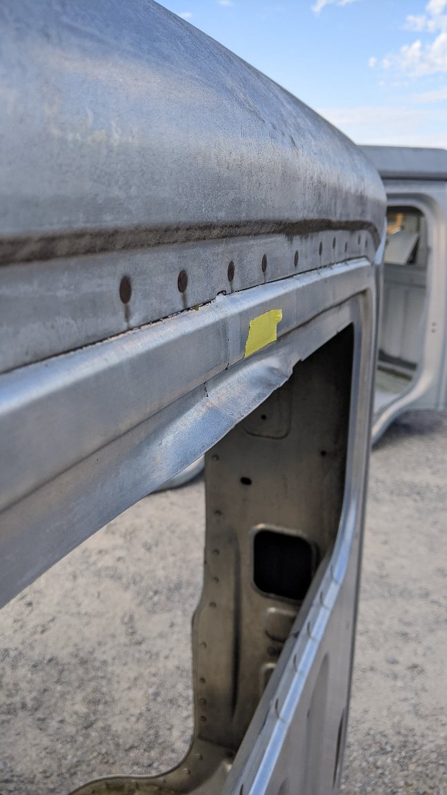 Damaged Freightliner M2 Day Cab Shell #19