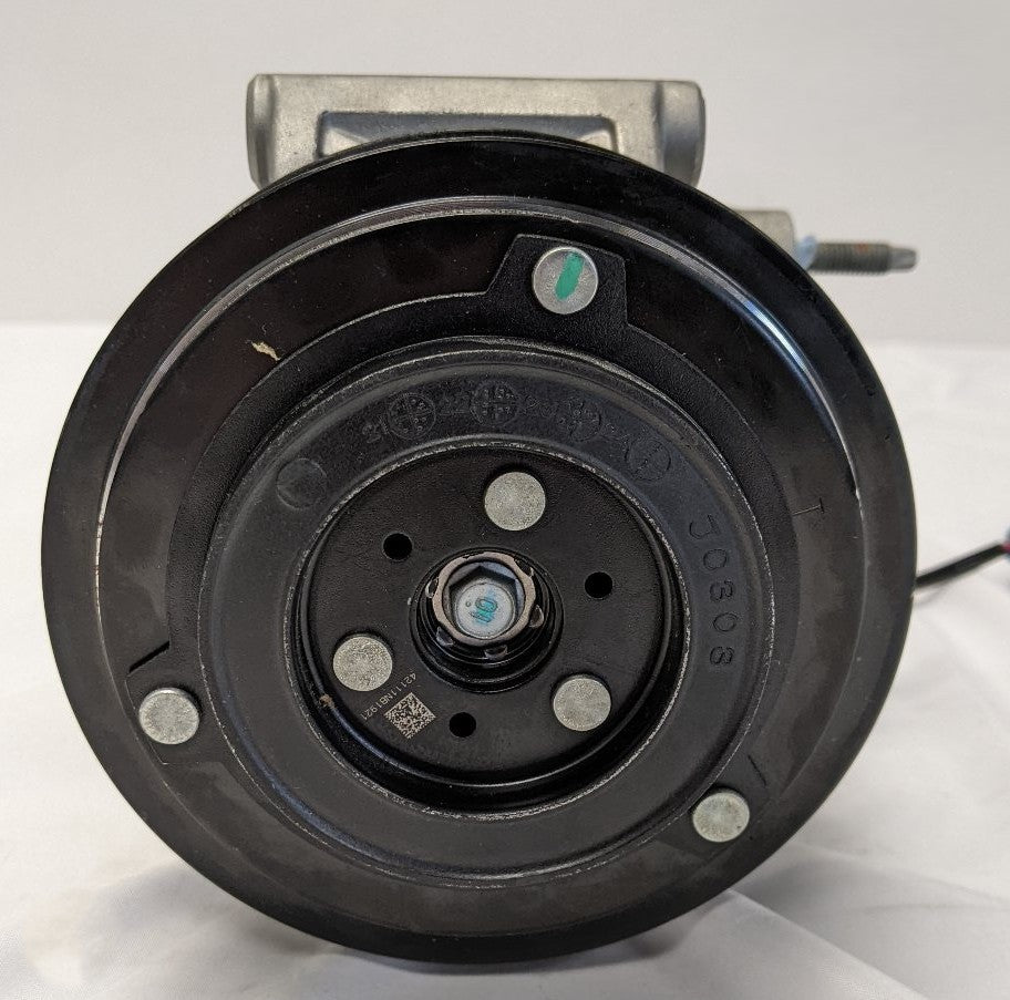 Freightliner 130mm 8PK A/C Compressor 22-75834-000 Damaged