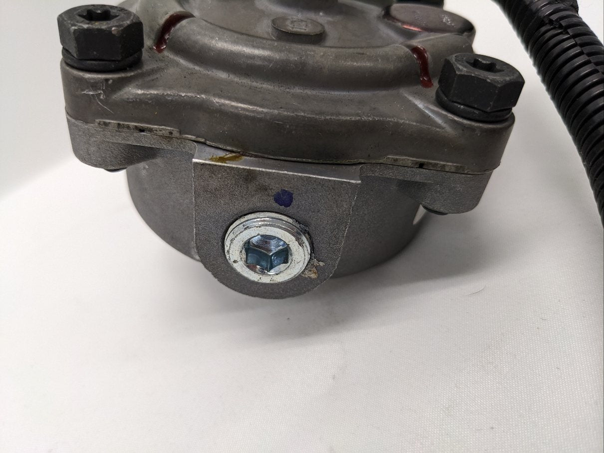 New Freightliner Bendix Air Tank Drain Ejector Valve - P/N A12-24319-001 (10134304063804)