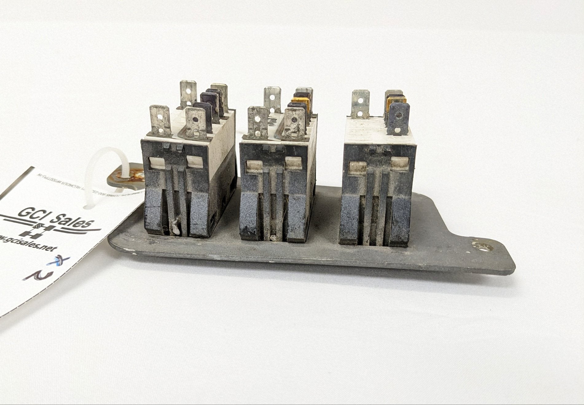 Used Freightliner Utility Lamp, INCR/DECR & Check Engine Rocker Switches (10171398095164)