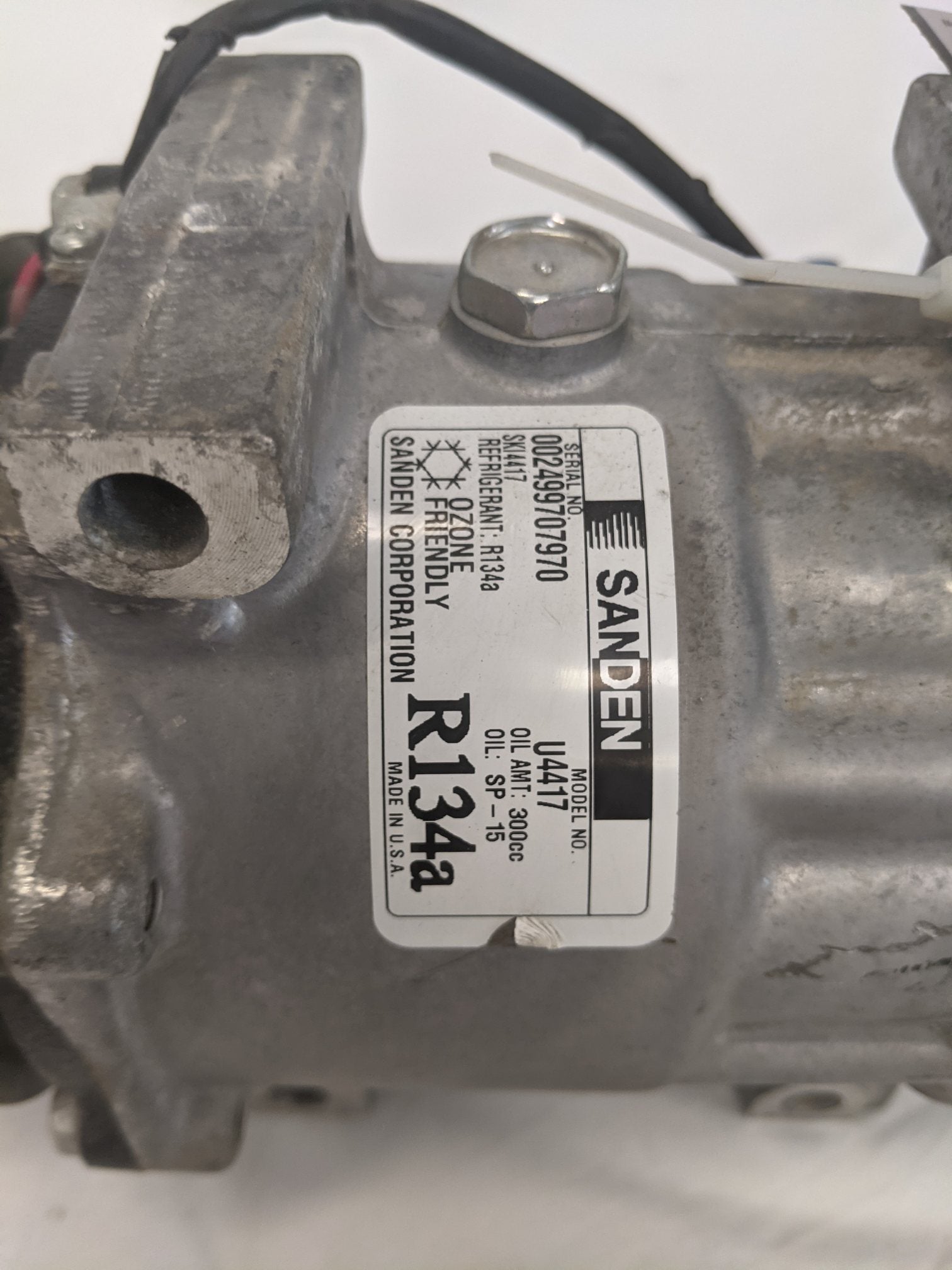 Freightliner Air Conditioning Refrigerant Compressor - P/N SKI 4417