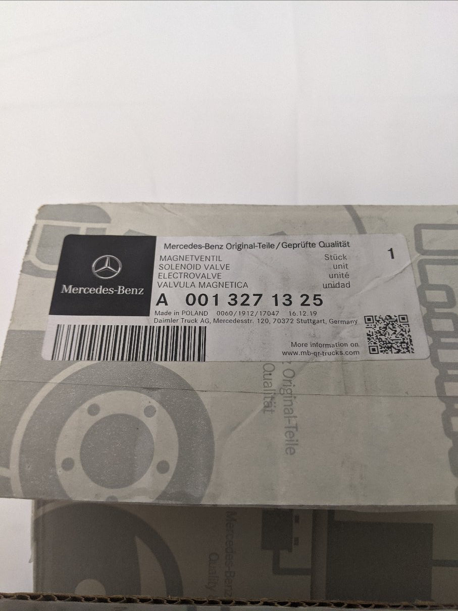 Wabco Air Ride Suspension Solenoid Valve | A0013271325