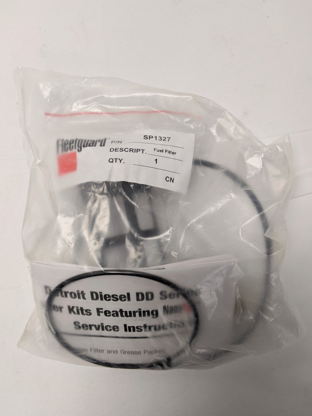 Fleetguard 3-Piece Fuel Filter Kit - FG FK48556