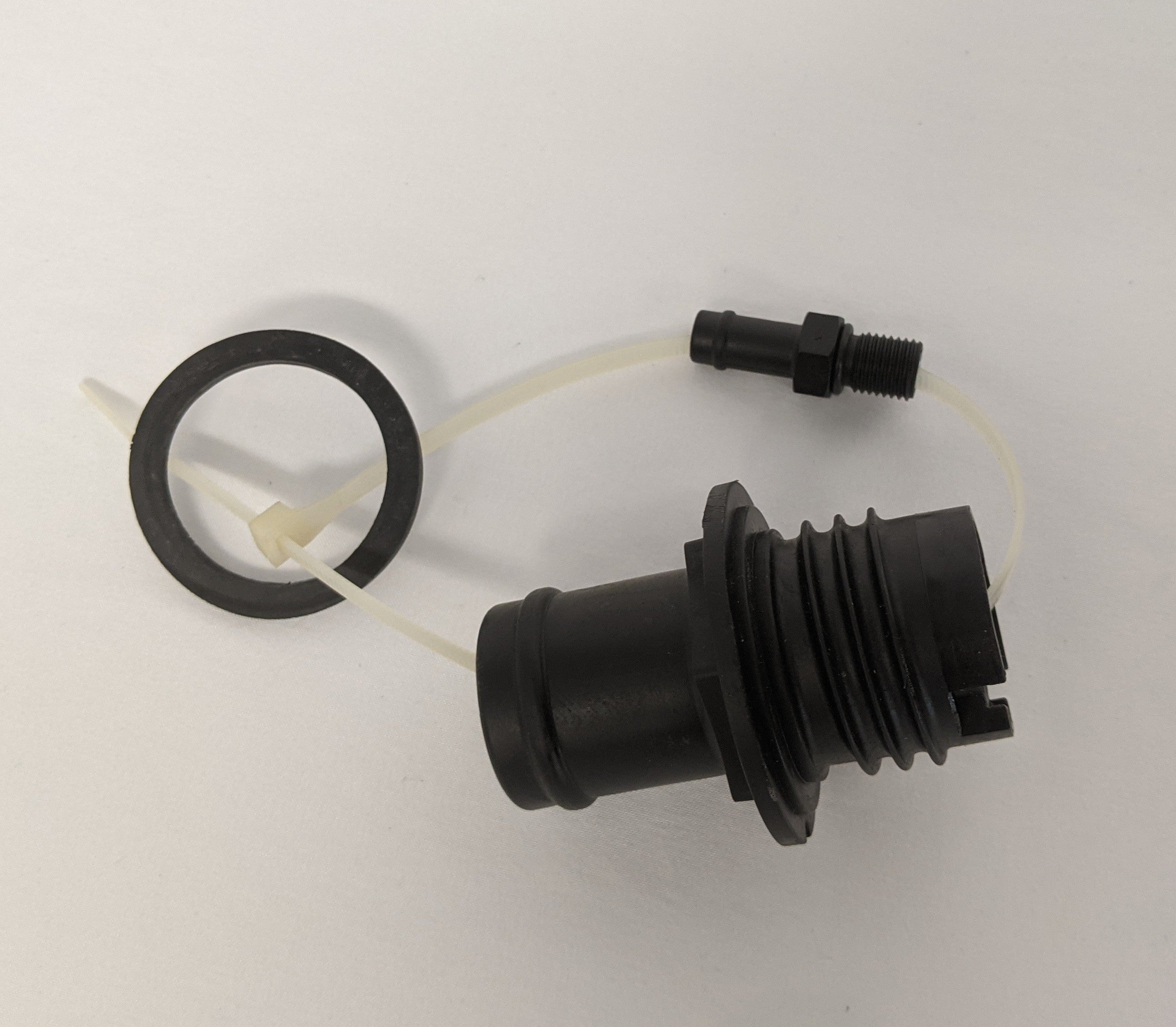 Freightliner 23 Gal. Remote Fill DEF Tank  - P/N 04-33150-000 (6558556029014)