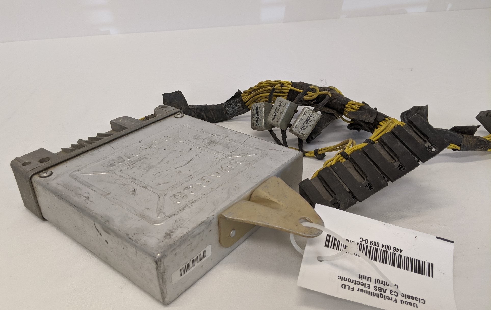 Used Freightliner FLD Classic C3 ABS Electronic Control Unit - P/N WAB4460040690 (10016319734076)