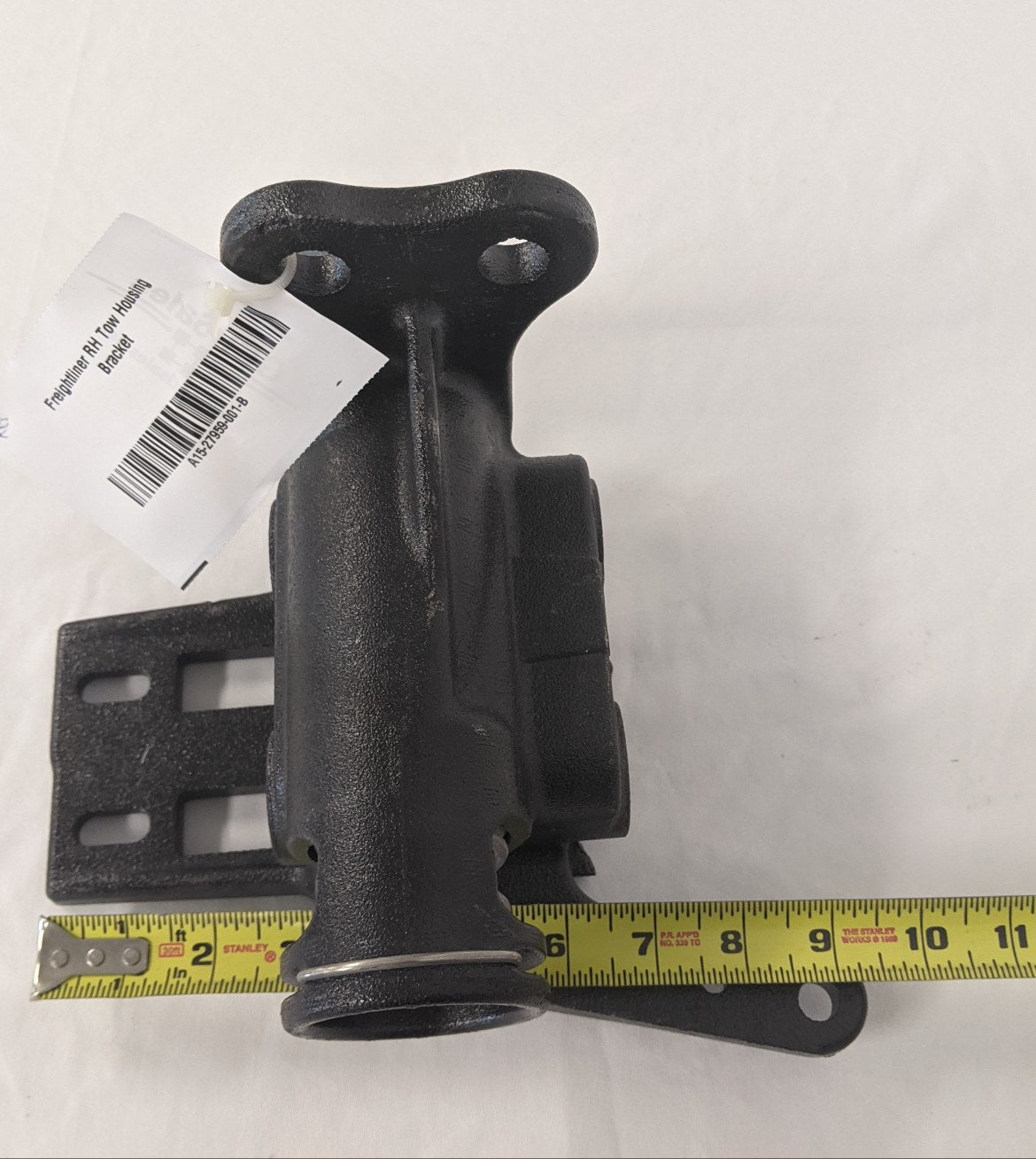 Freightliner RH Tow Housing Bracket - P/N  A15-27959-001, A15-27959-013 (4482468184150)