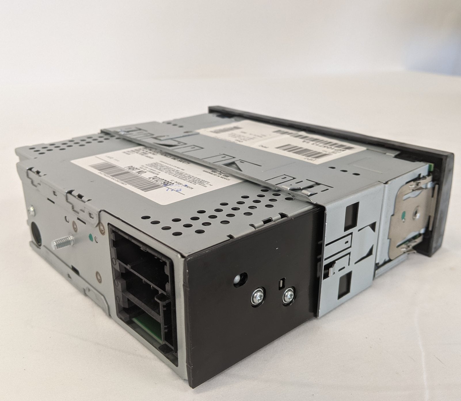 New Delphi DEA500 Heavy Duty Radio - P/N PSO PP105713 (10128000188732)