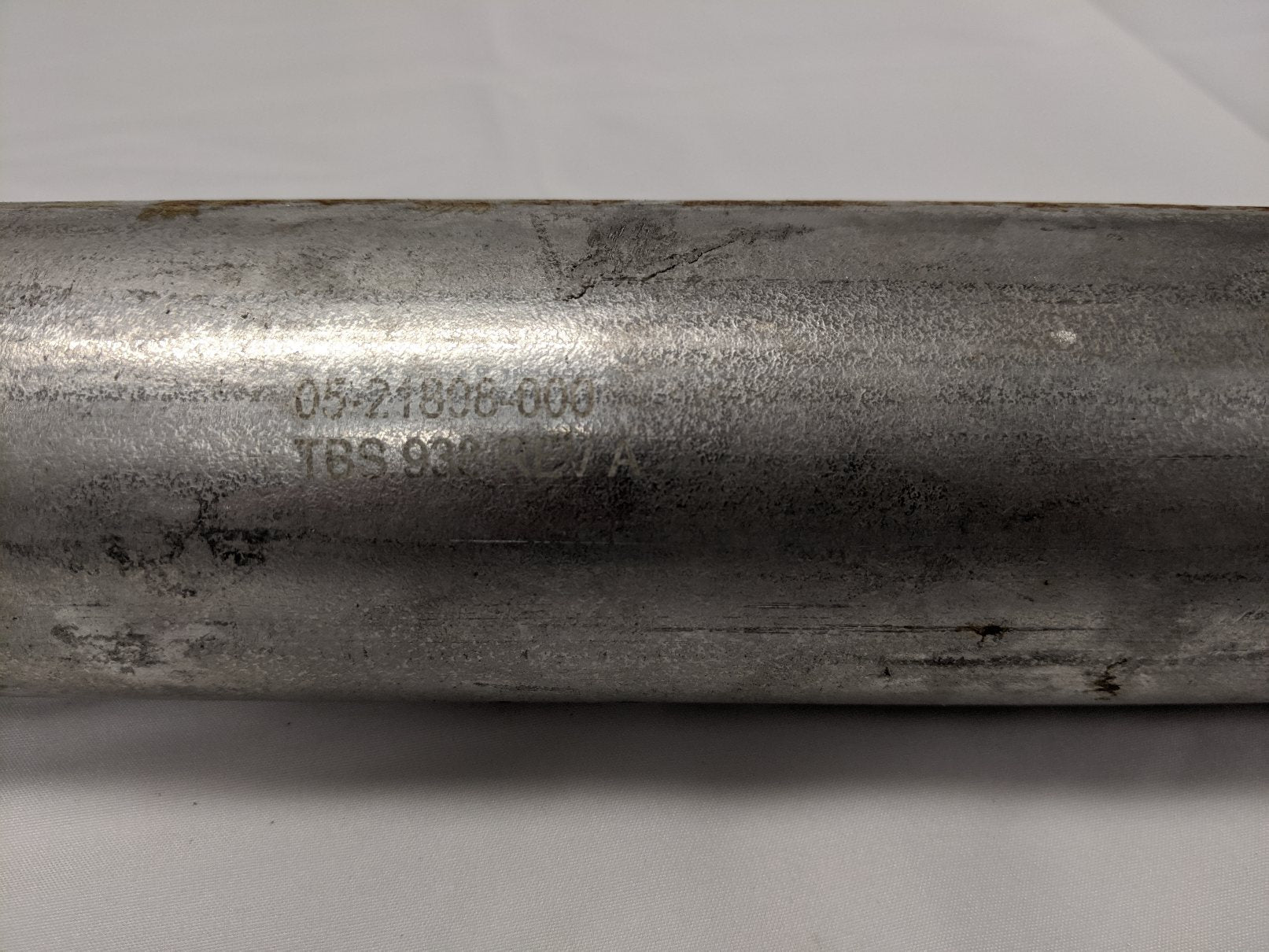 Western Star DD13 Lower Coolant Tube - P/N  05-21808-000