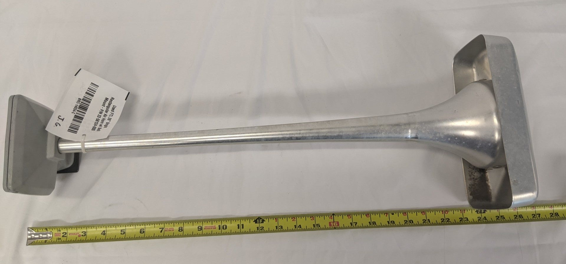 Used FTL 26" Bright Rectangular Air Horn w/ Bell Mount - P/N 22-58124-000