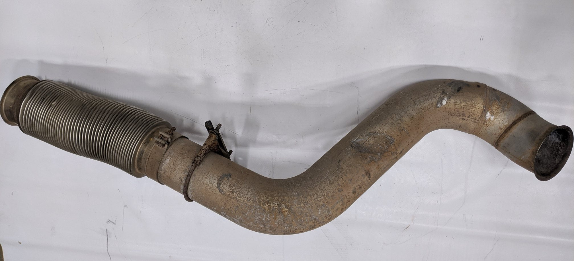 Used Freightliner Cascadia P3 Exhaust Bellows With Pipe - P/N 04-25397-001