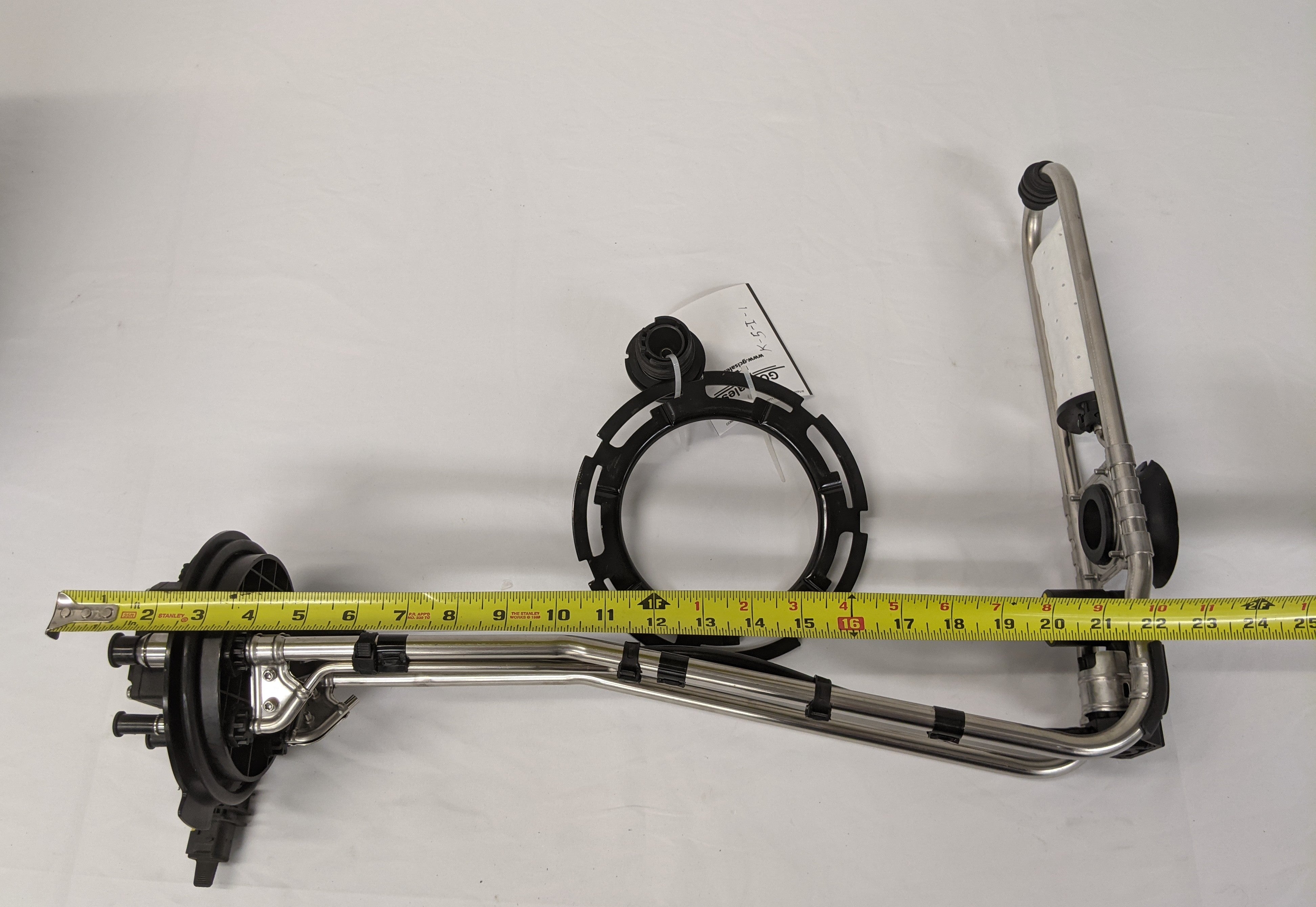 Freightliner DEF Tank Sensor Header- P/N 04-35959-000 (10116919296316)