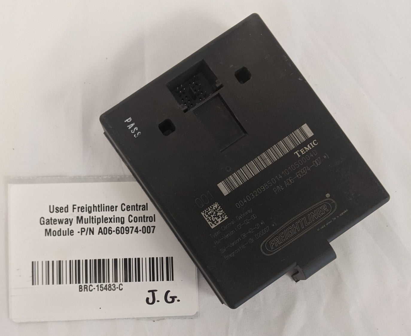Used Freightliner Central Gateway Multiplexing Control Module -P/N A06-60974-007