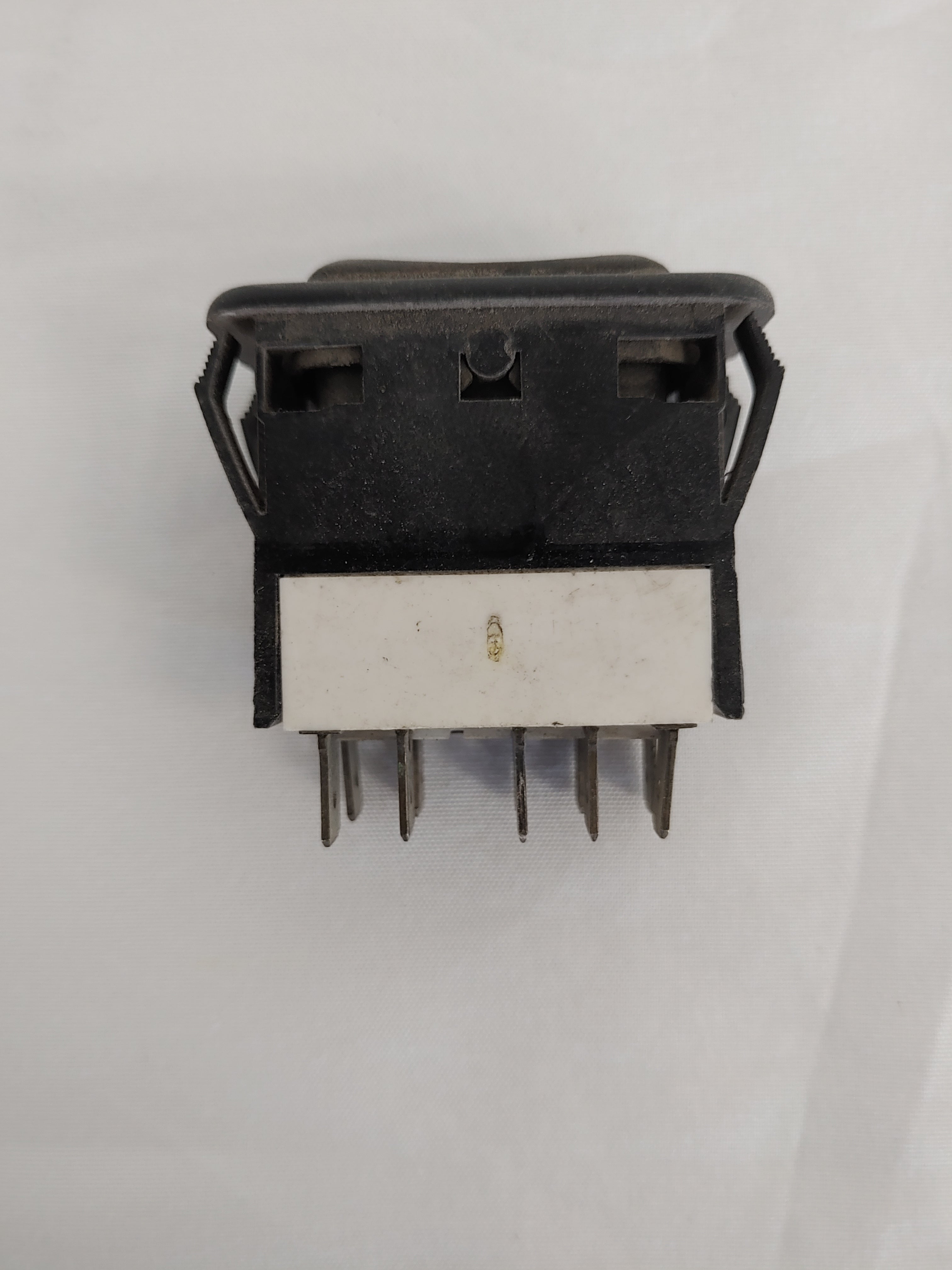 Used Freightliner Door Unlock/Lock Rocker Switch - P/N A06-30769-026 (4986379468886)