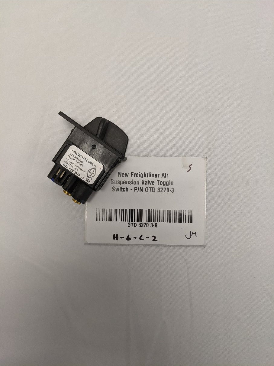 Freightliner Air Suspension Toggle Switch | GTD 3270-3