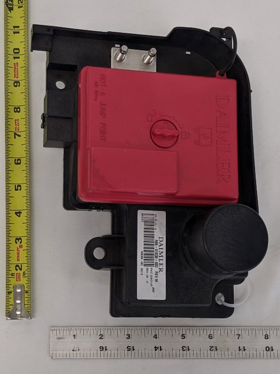 Damaged Freightliner Daimler Battery Cable Access Power Module-P/N A66-01830-002 (10174385357116)