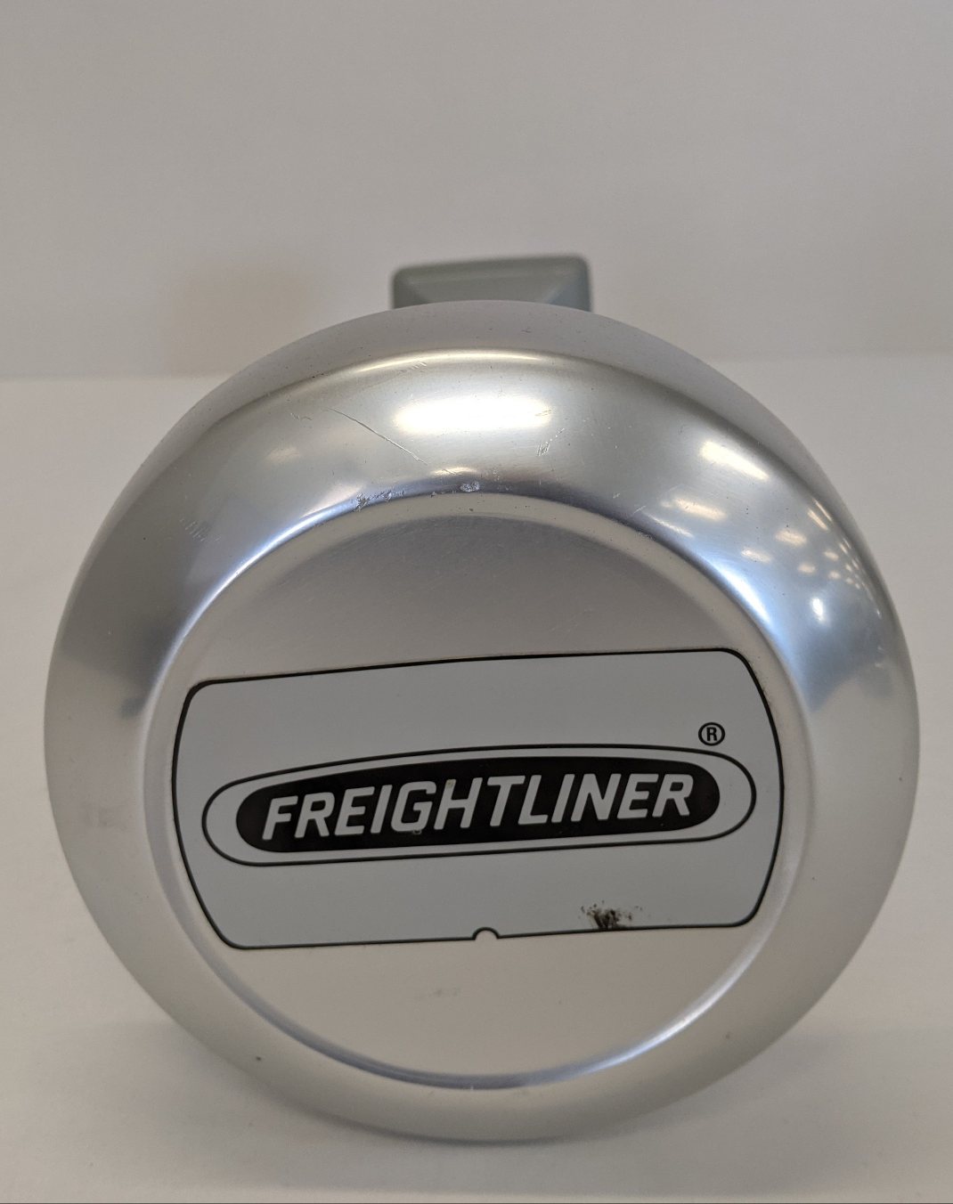 Used Freightliner 26 Inch Bright Round Air Horn w/ Logo - P/N 22-58123-000 (10097191584060)