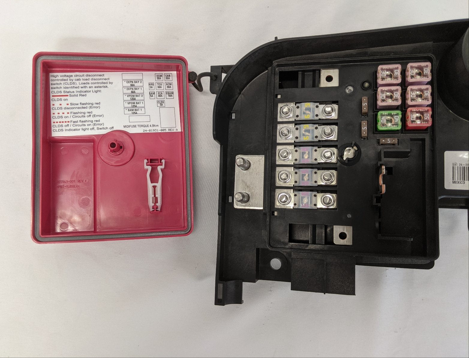 Freightliner Daimler Battery Cable Access Power Module - P/N A66-19628-025 (10173056876860)