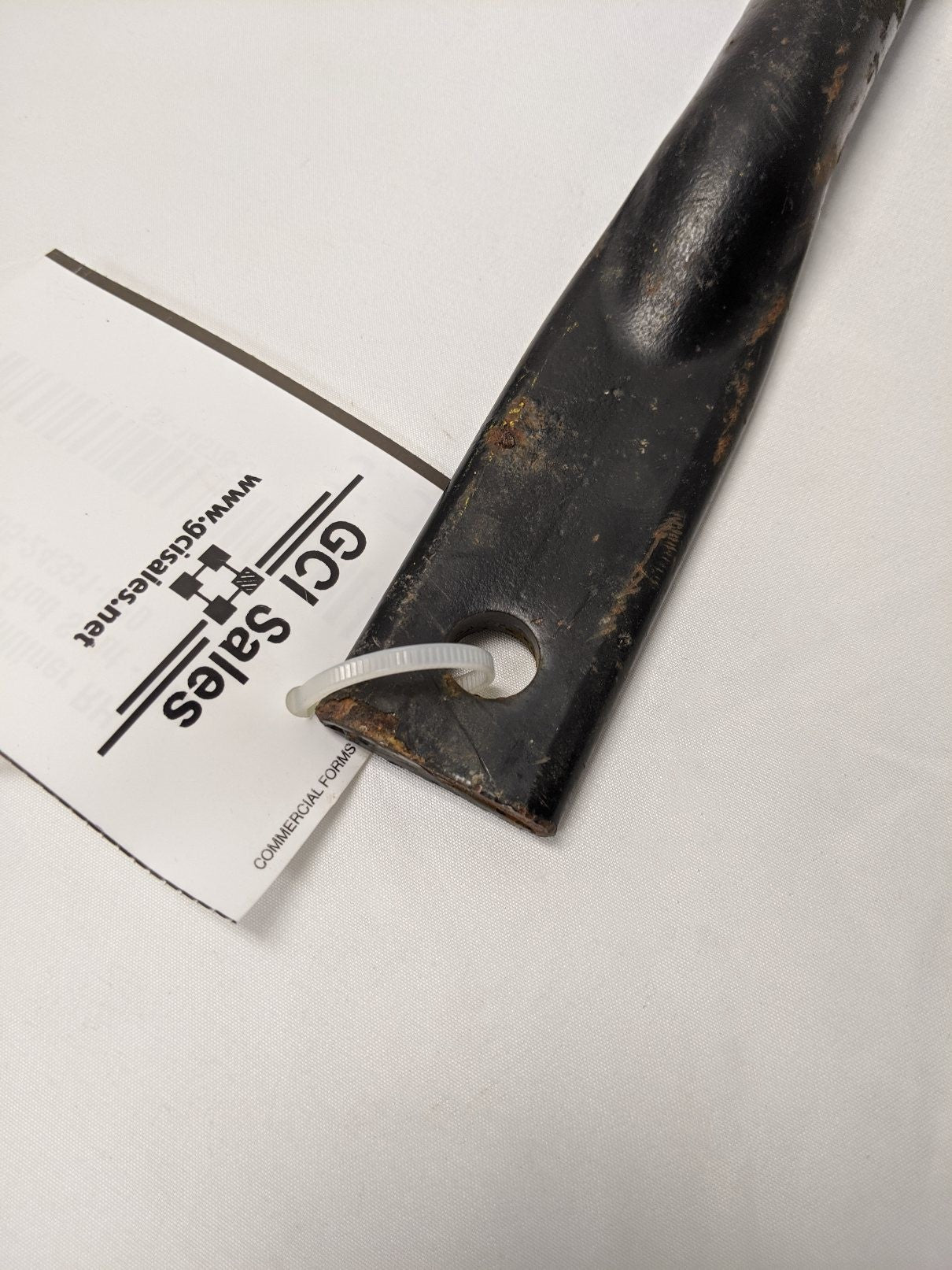 Freightliner RH Radiator Tie Rod Strut (A05-24331-000) - Used