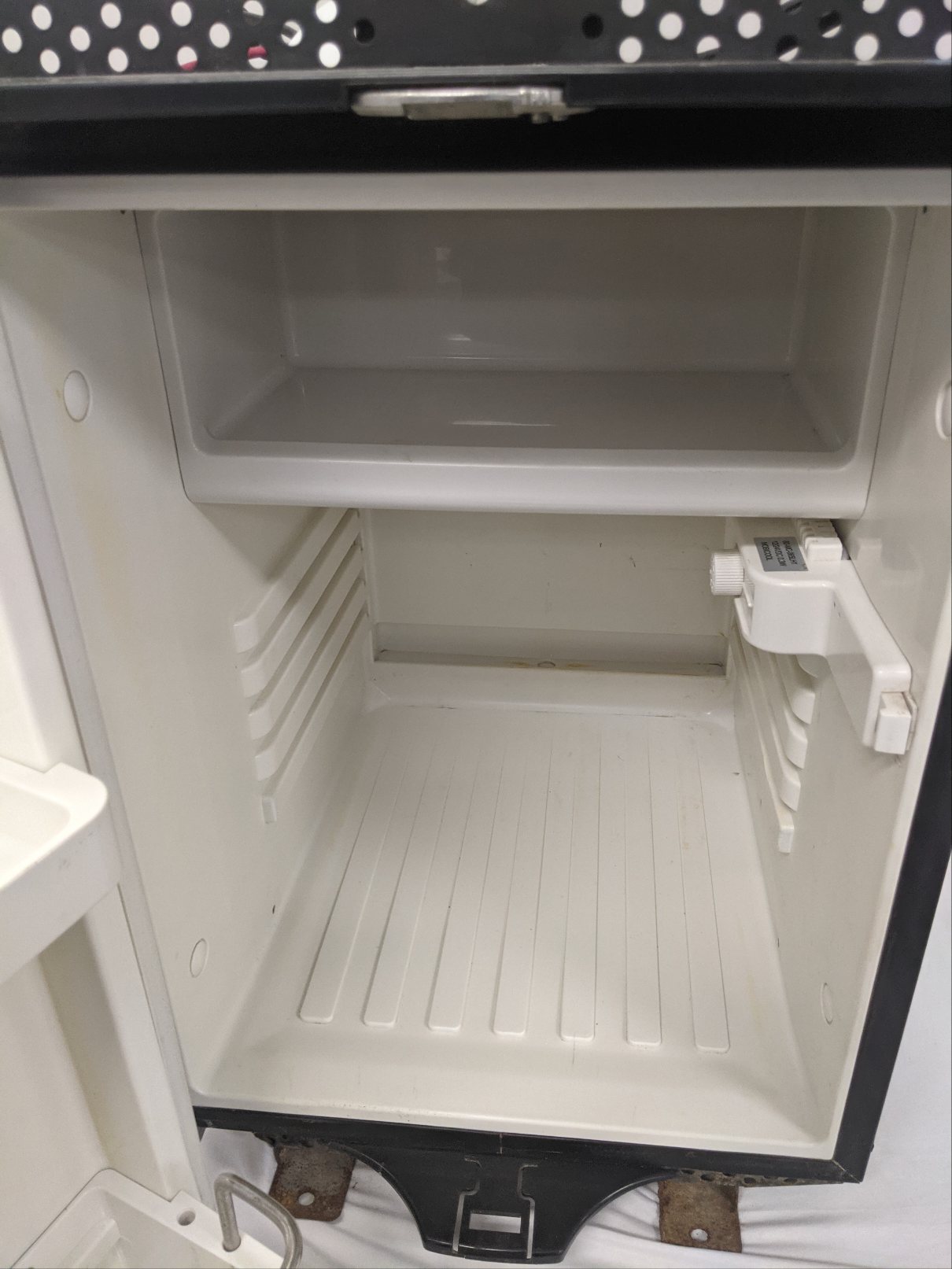 Used Dometic CoolMatic CR-50 Truck Refrigerator New Take-Off M/N  CR-0050 TFP3