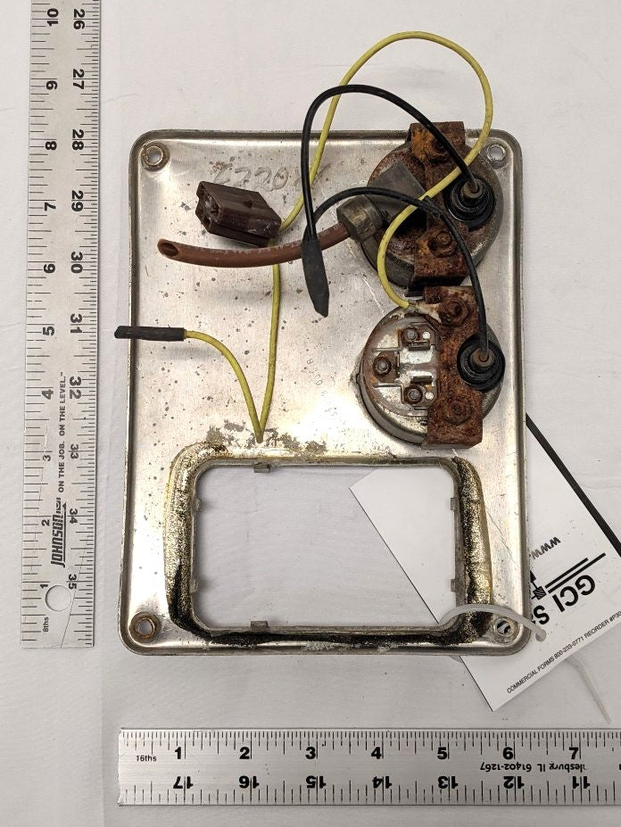 Used Freightliner FLD Classic WG Dash Panel w/ 2 Black Gauges - P/N 22-32029-001