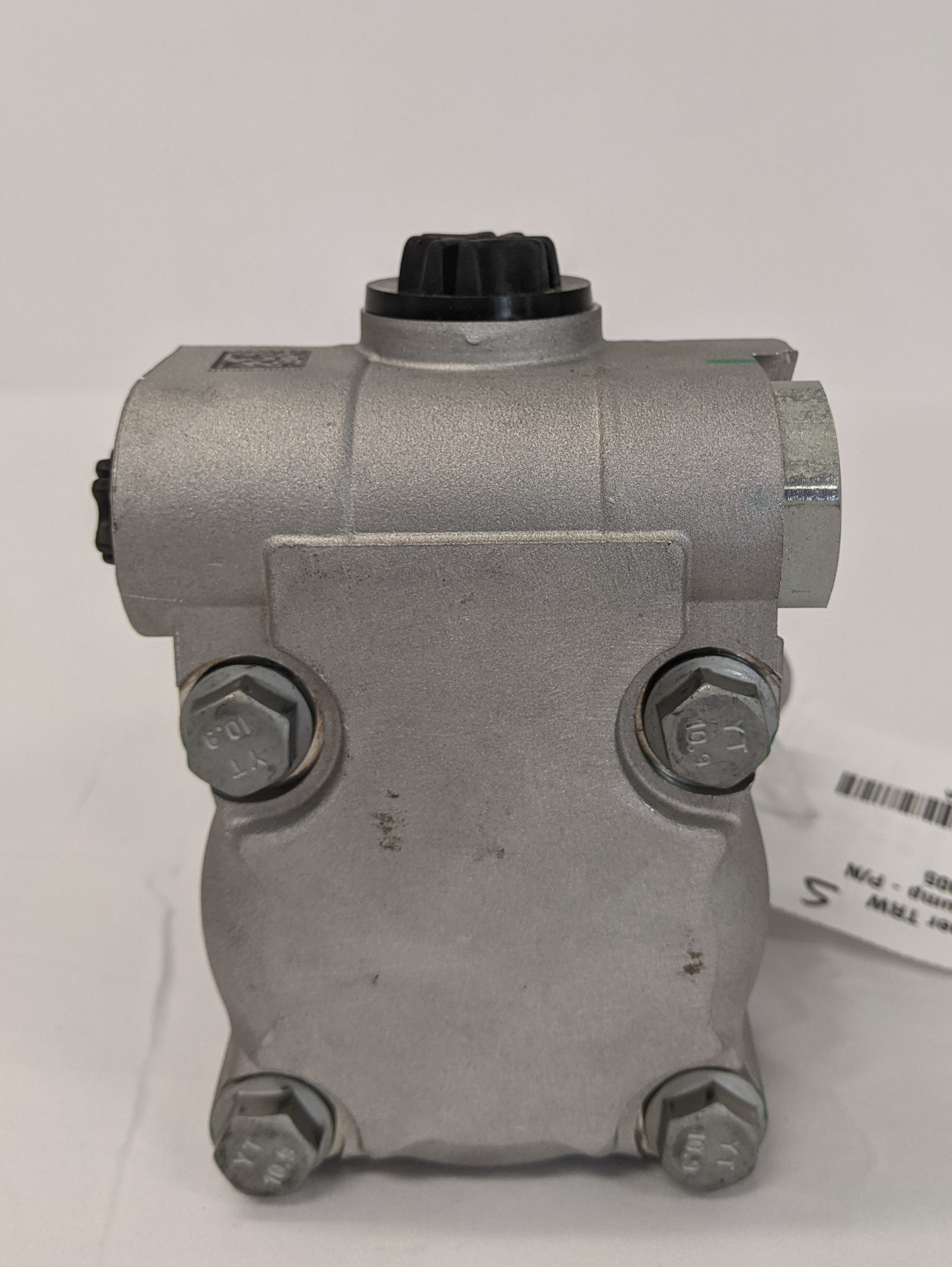 New Freightliner TRW Power Steering Pump - P/N  14-20352-005 (10127579054396)