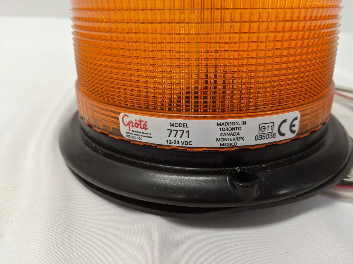 New Grote Heavy Duty Yellow Strobe Light - P/N A06-22008-016