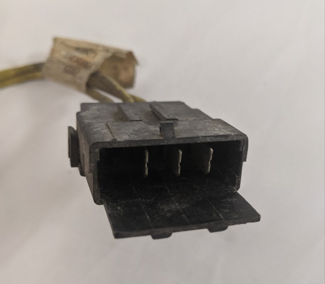 A06-23005-000 - Freightliner Sleeper Clock Wiring Harness Assy - Used