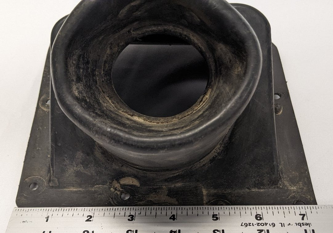 Freightliner Steering Column Boot Used 14-12078-000