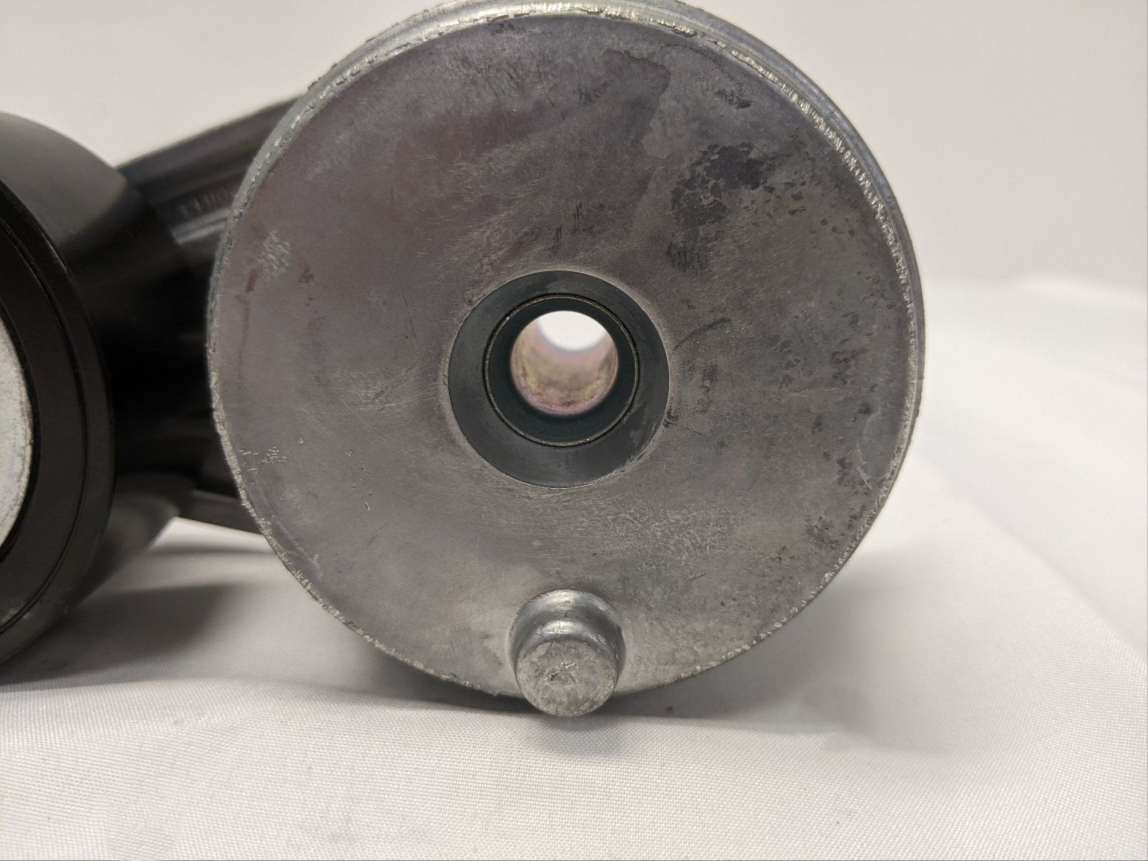 Detroit Diesel 60 Series Belt Tensioner | GT38501
