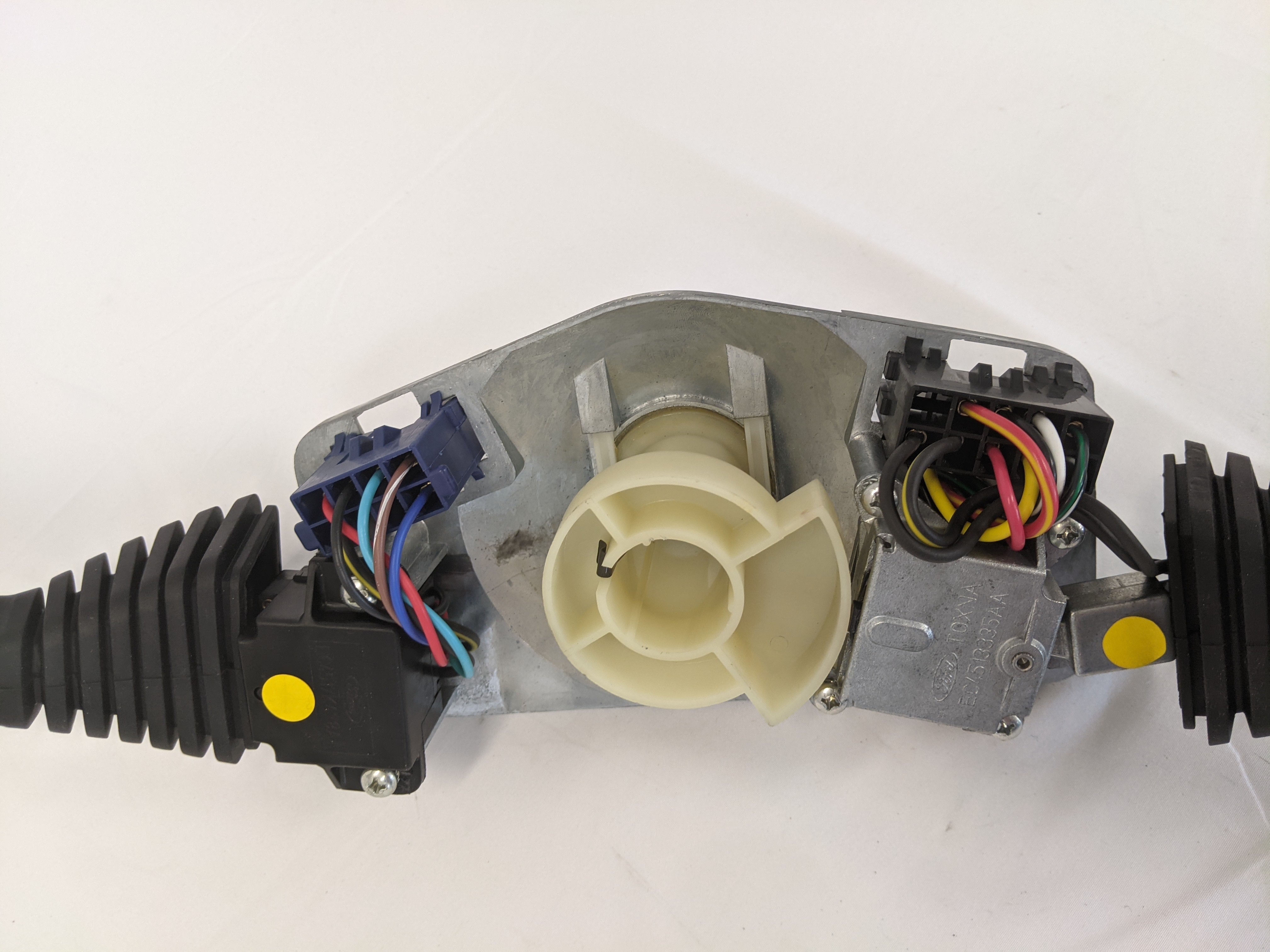 Broken Ford Turn & Windshield Wiper Switch Assembly- P/N 6C45 11K661 AA (10127897559356)