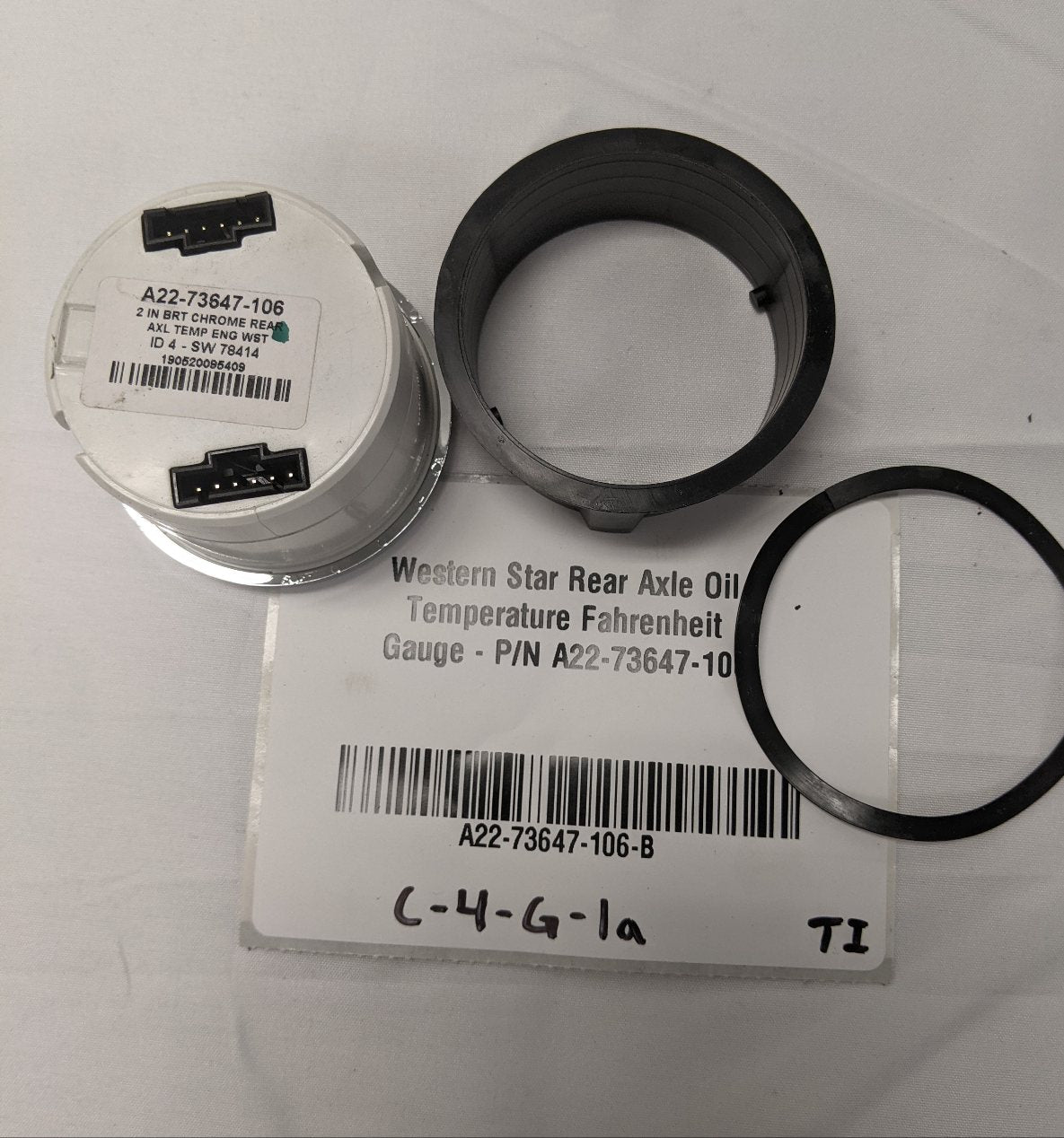 Western Star Rear Axle Oil Temperature Fahrenheit Gauge - P/N A22-73647-106