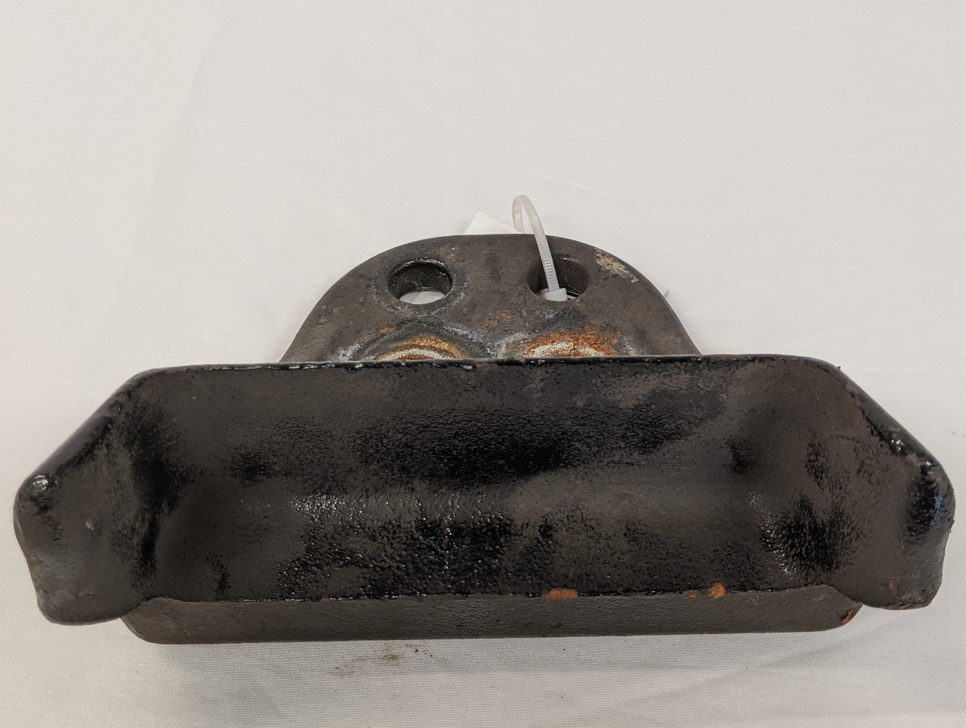 Used Freightliner Cascadia P3 Rear Axle Stop Bracket - P/N 16-15617-000 (10091729977660)