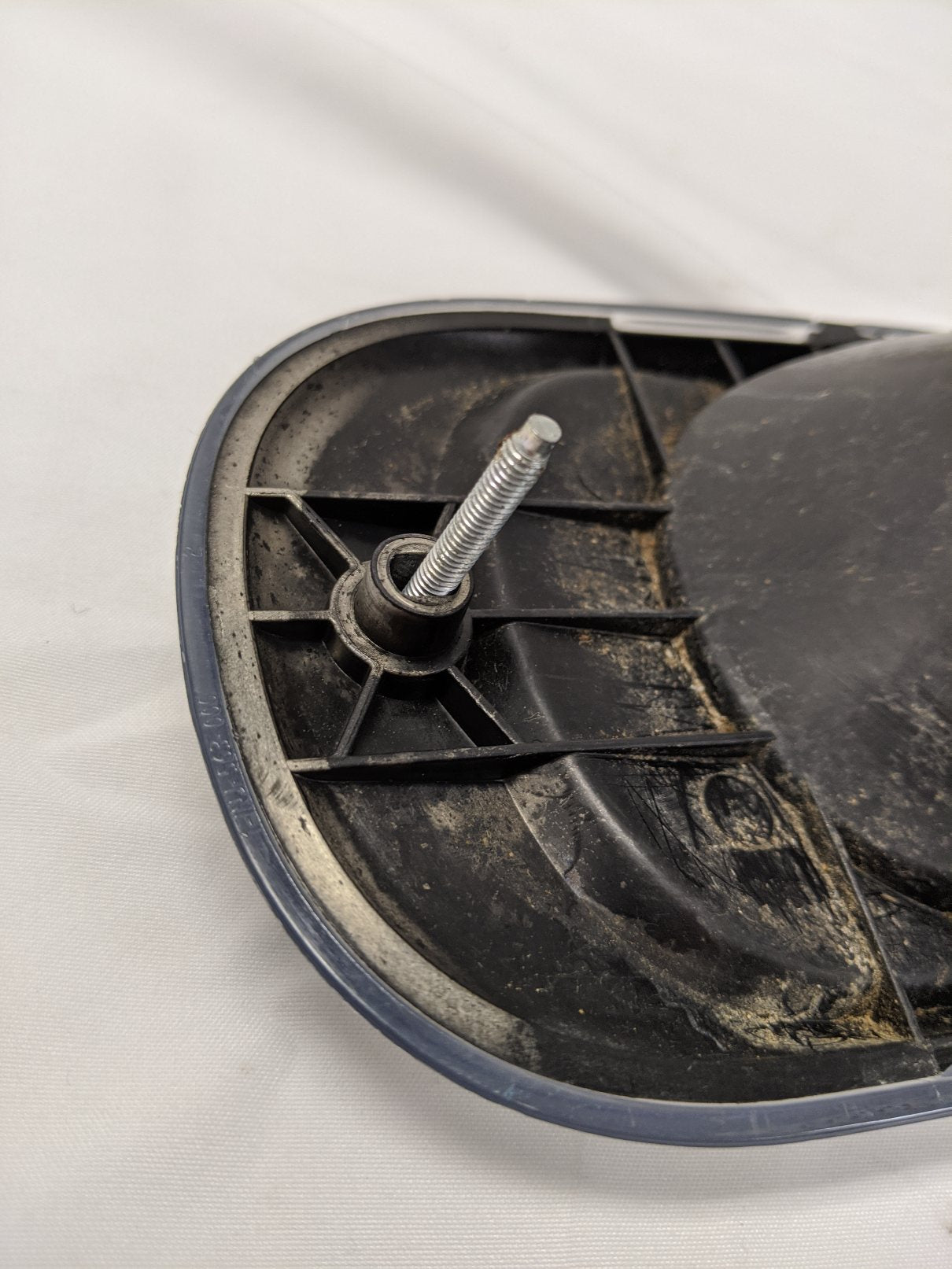 Freightliner Cascadia Sleeper Area Interior Lamp (22-60999-000) - Used