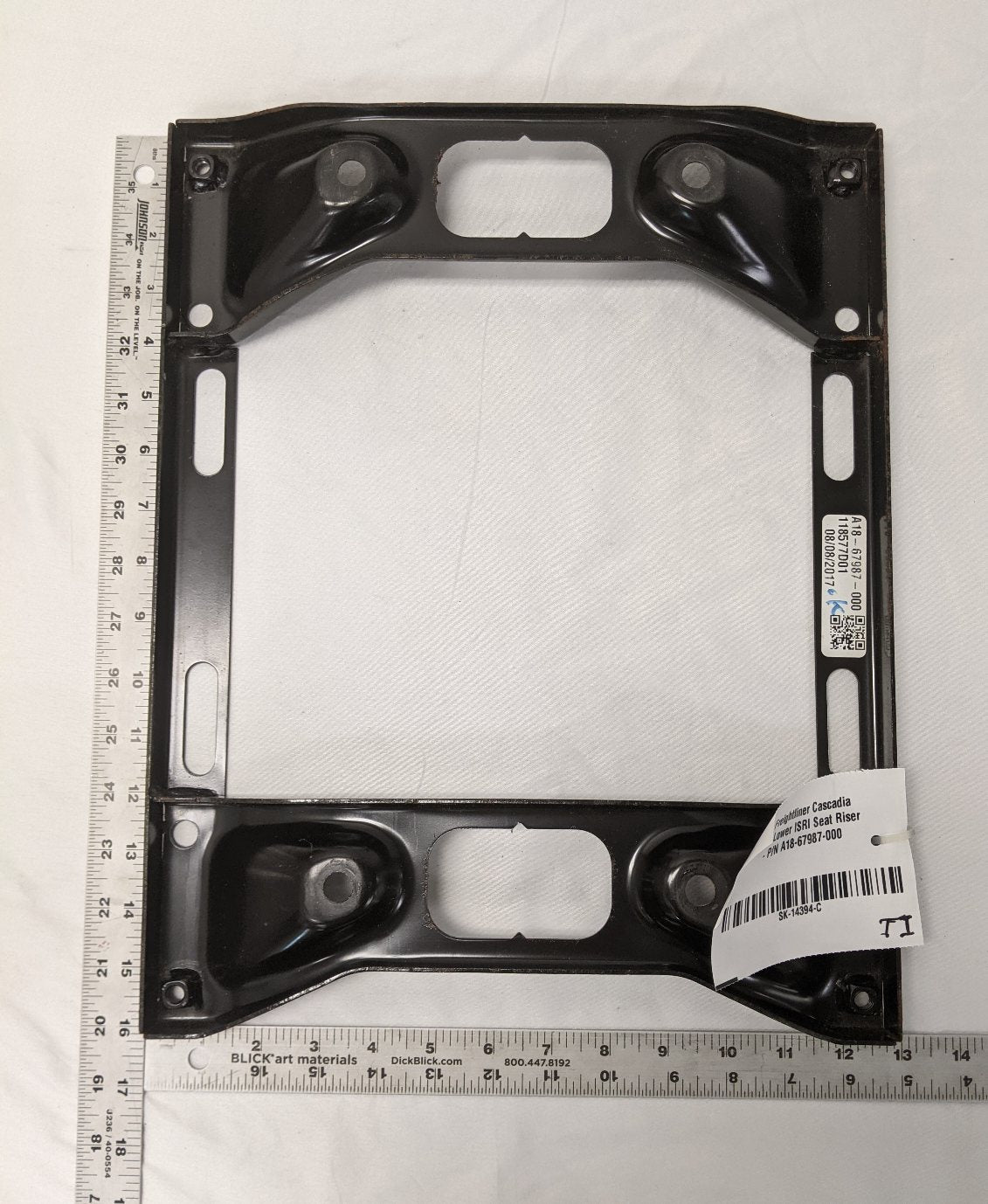 Freightliner Cascadia P3, P4 Lower ISRI Seat Riser - A18-67987-000