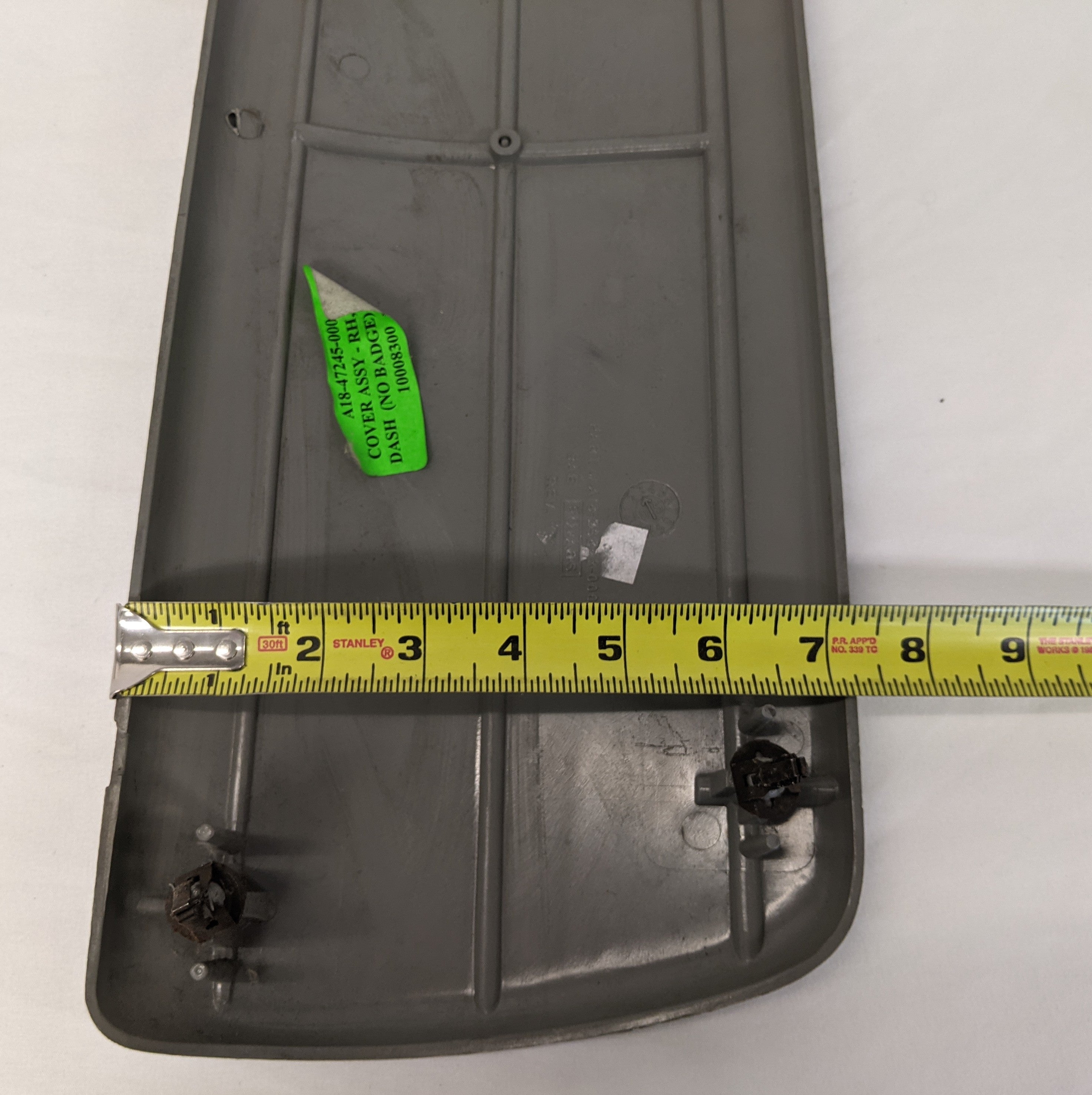 Used Freightliner Columbia RH Upper Dash Panel Cover - P/N A18-29825-000 (10098424643900)