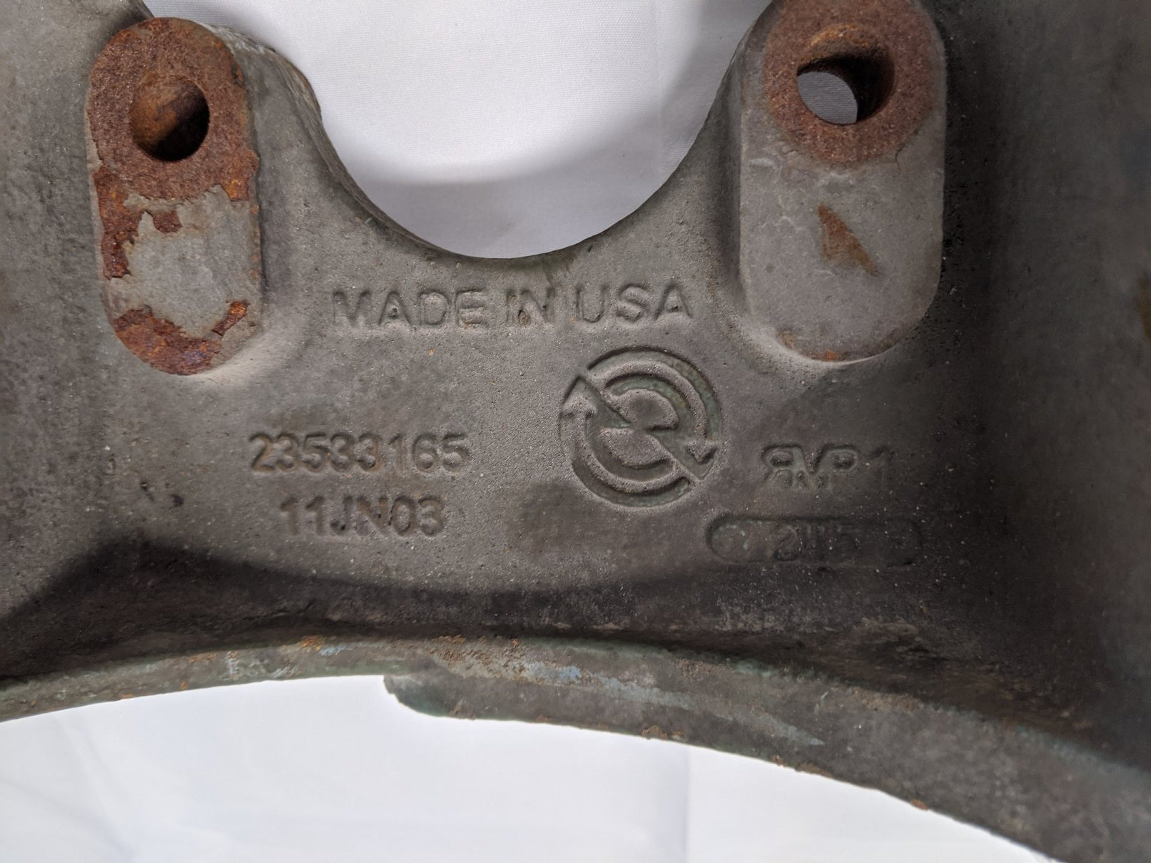 Used Detroit Series 60 Engine Alternator Mounting Bracket - P/N DDE 23533165