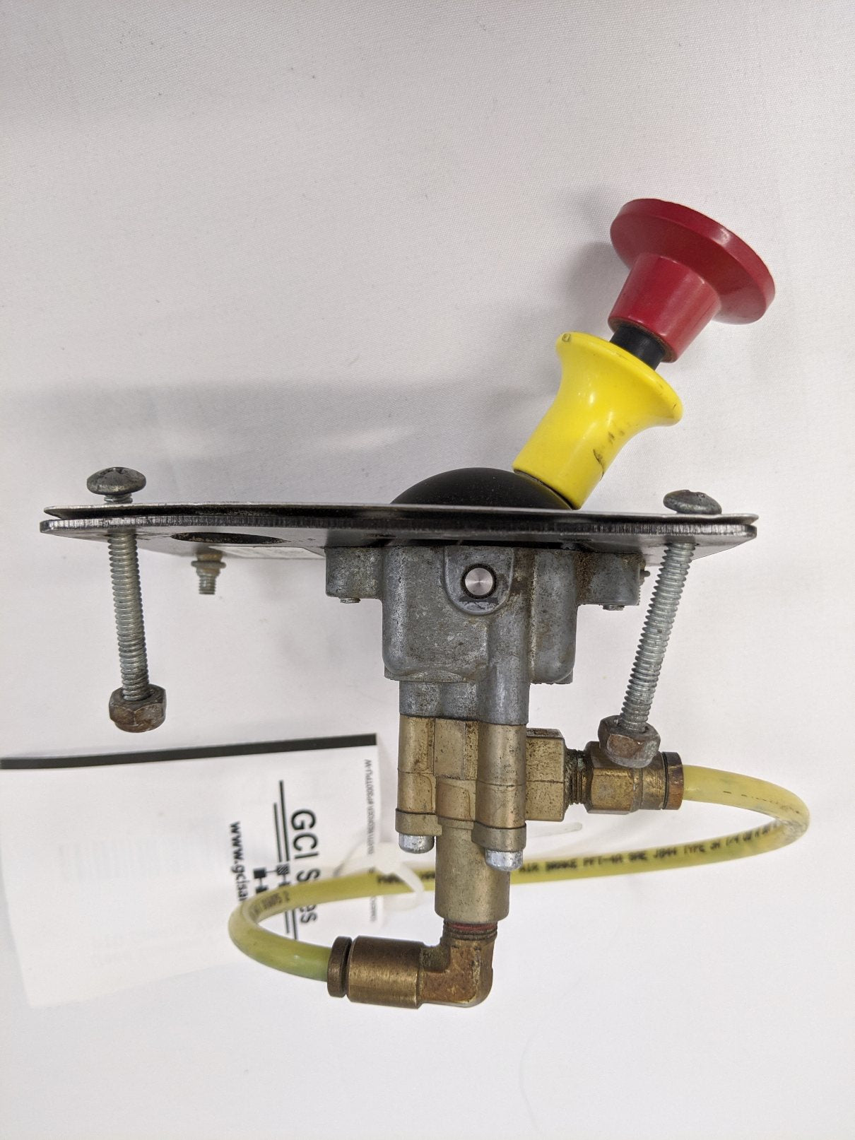 130930B - Chelsea Parker Dash PTO Control Valve Switch (used)