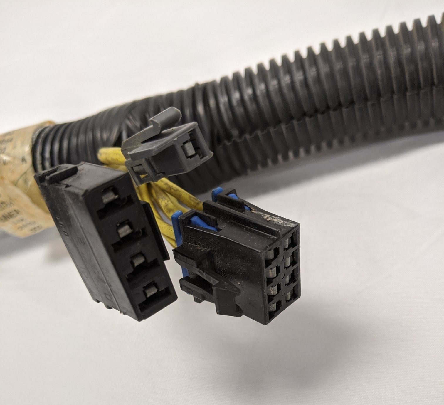 Freightliner Fuse Circuit Protection Wiring Harness - A06-24054-002