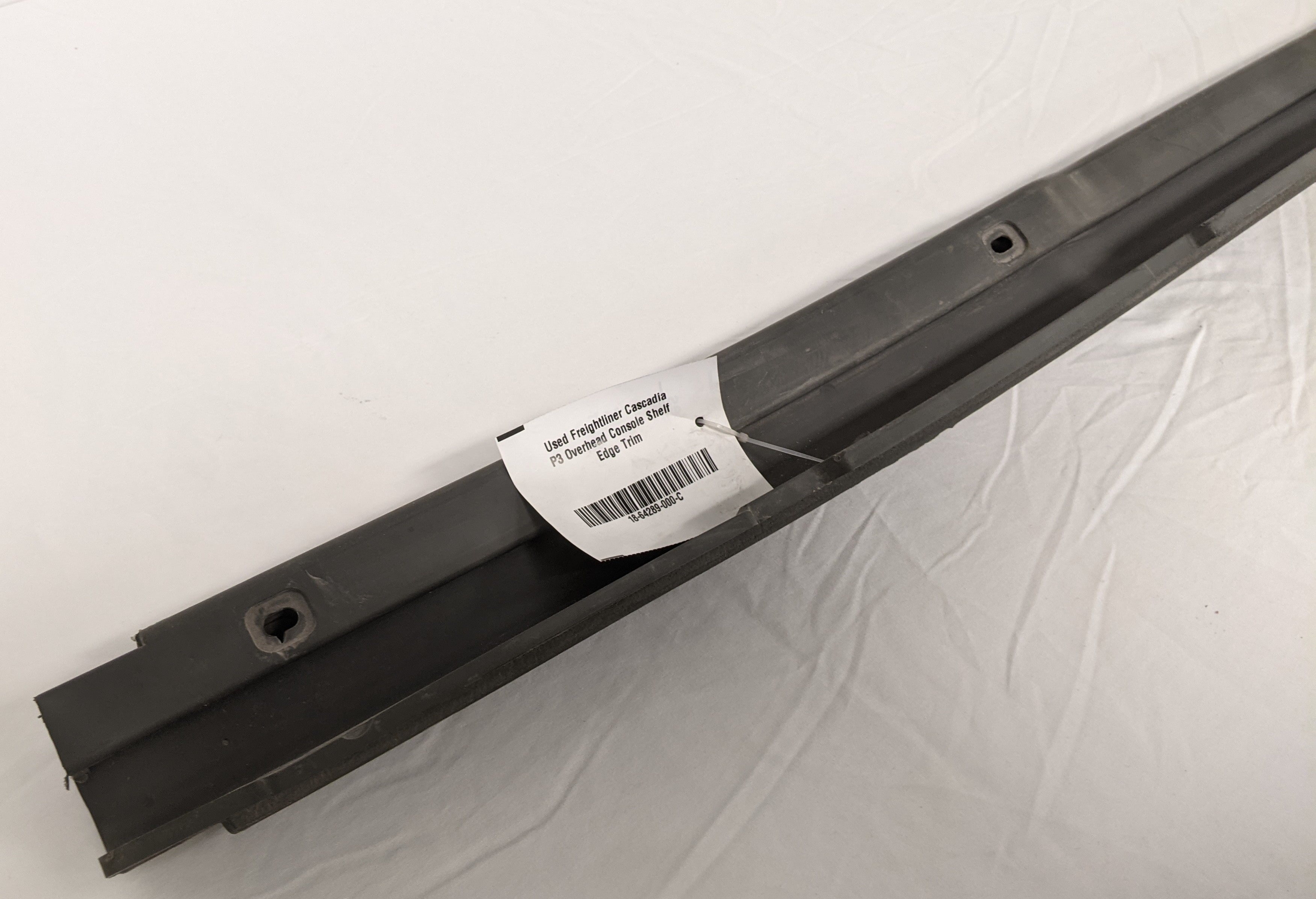 Used Freightliner Cascadia P3 Overhead Console Shelf Edge Trim -P/N 18-64289-000 (6808740364374)