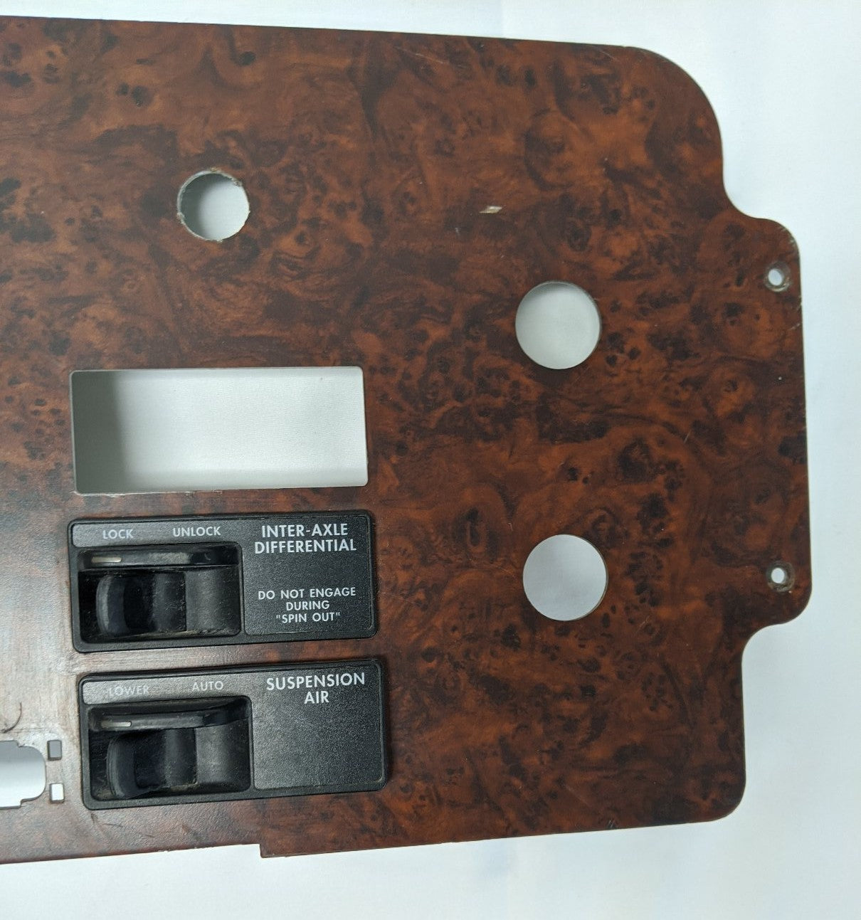 Used Freightliner Columbia Center Instrument Dash Panel  -  P/N  22-45867-000